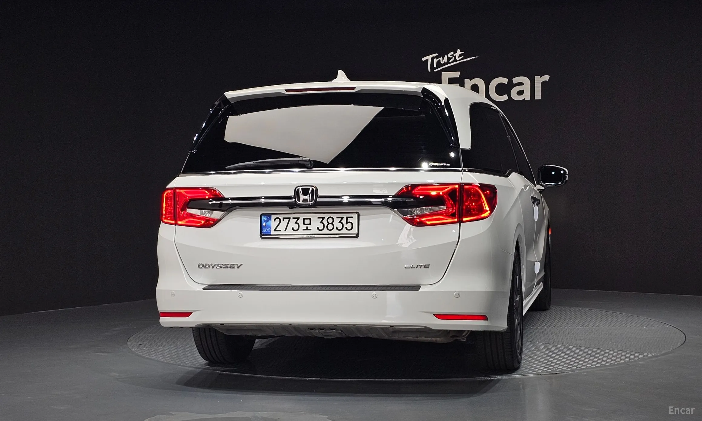 Honda Odyssey превью 4