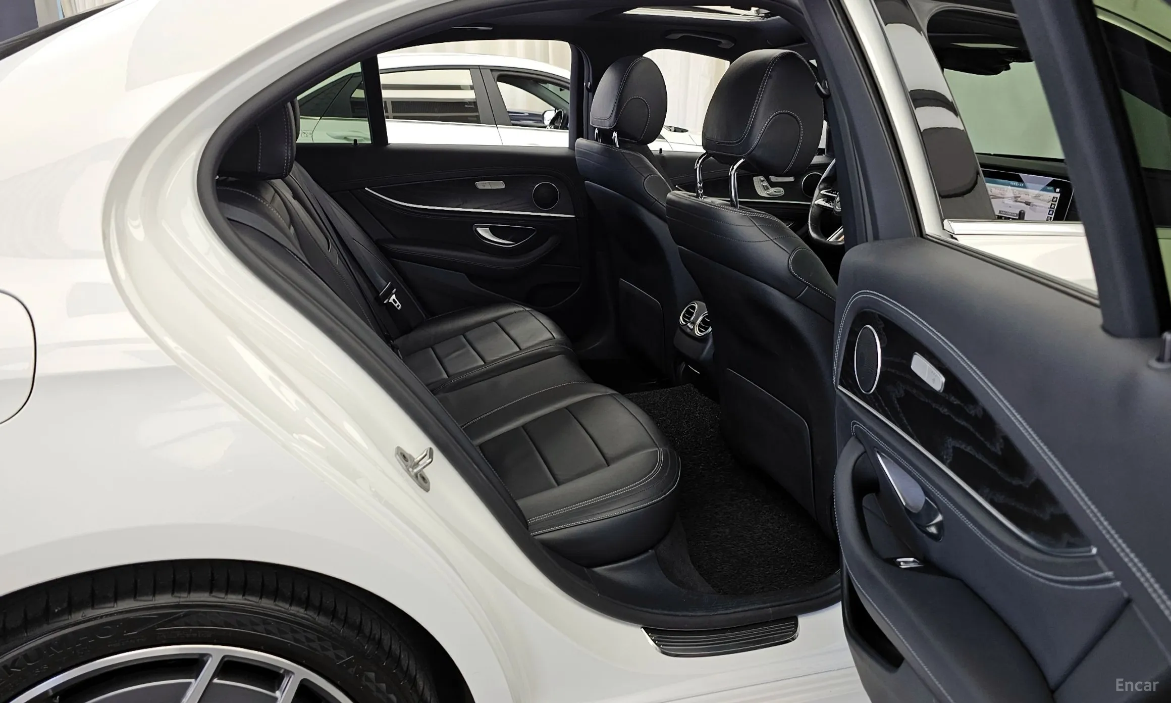 Mercedes Benz E-Class W213 превью 12