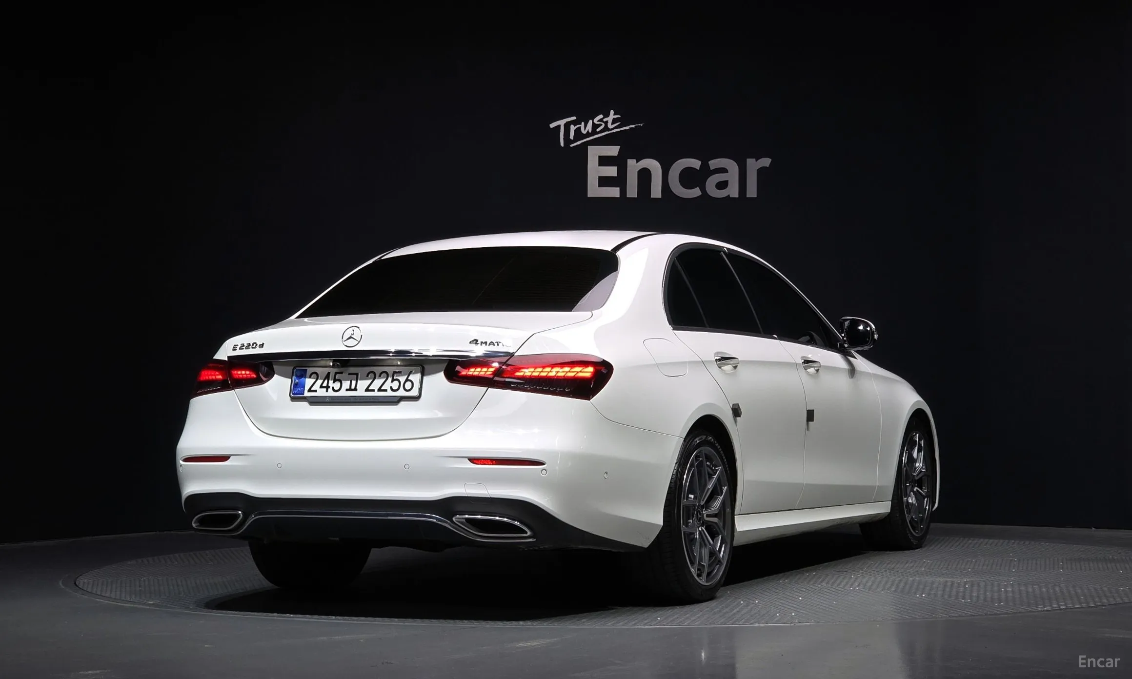 Mercedes Benz E-Class W213 превью 2