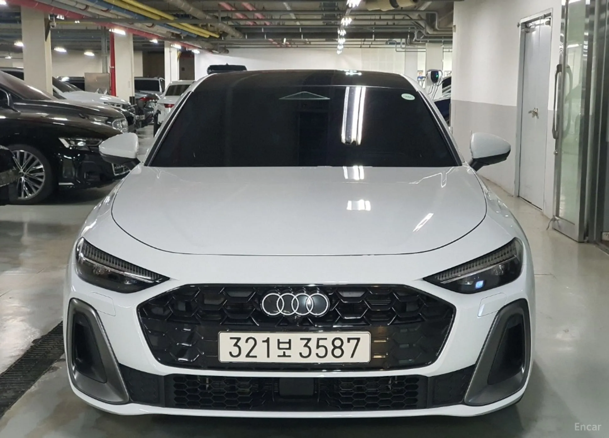 Audi A5 (B10) превью 3