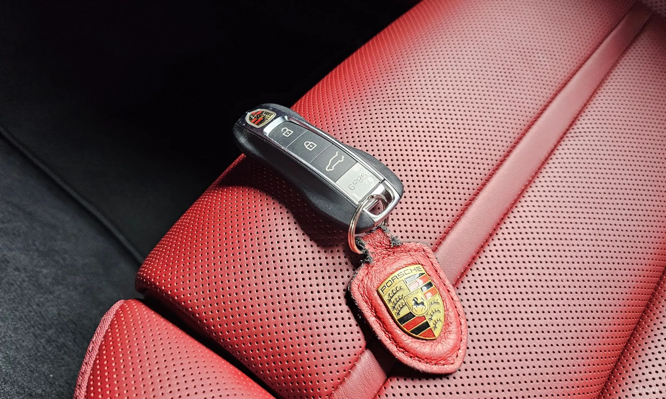 Porsche Cayenne (PO536) превью 15