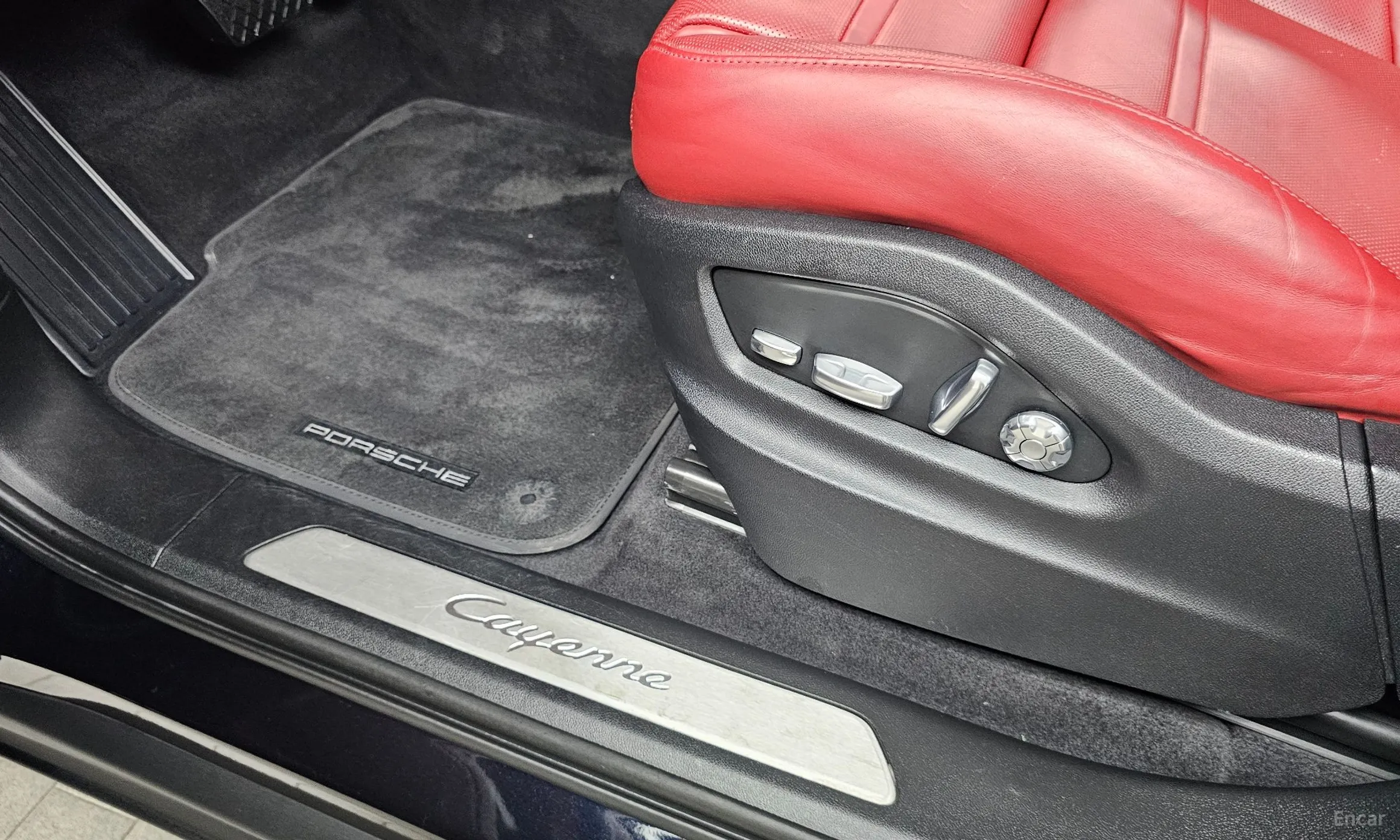 Porsche Cayenne (PO536) превью 18
