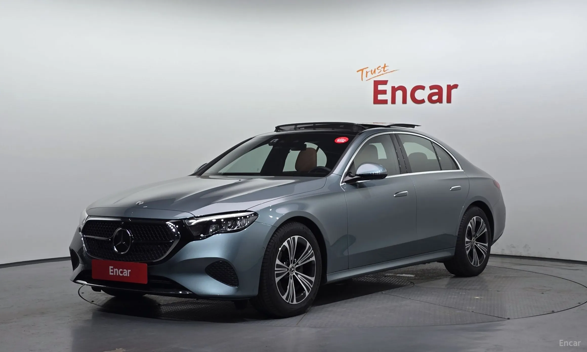 E-Class W214
