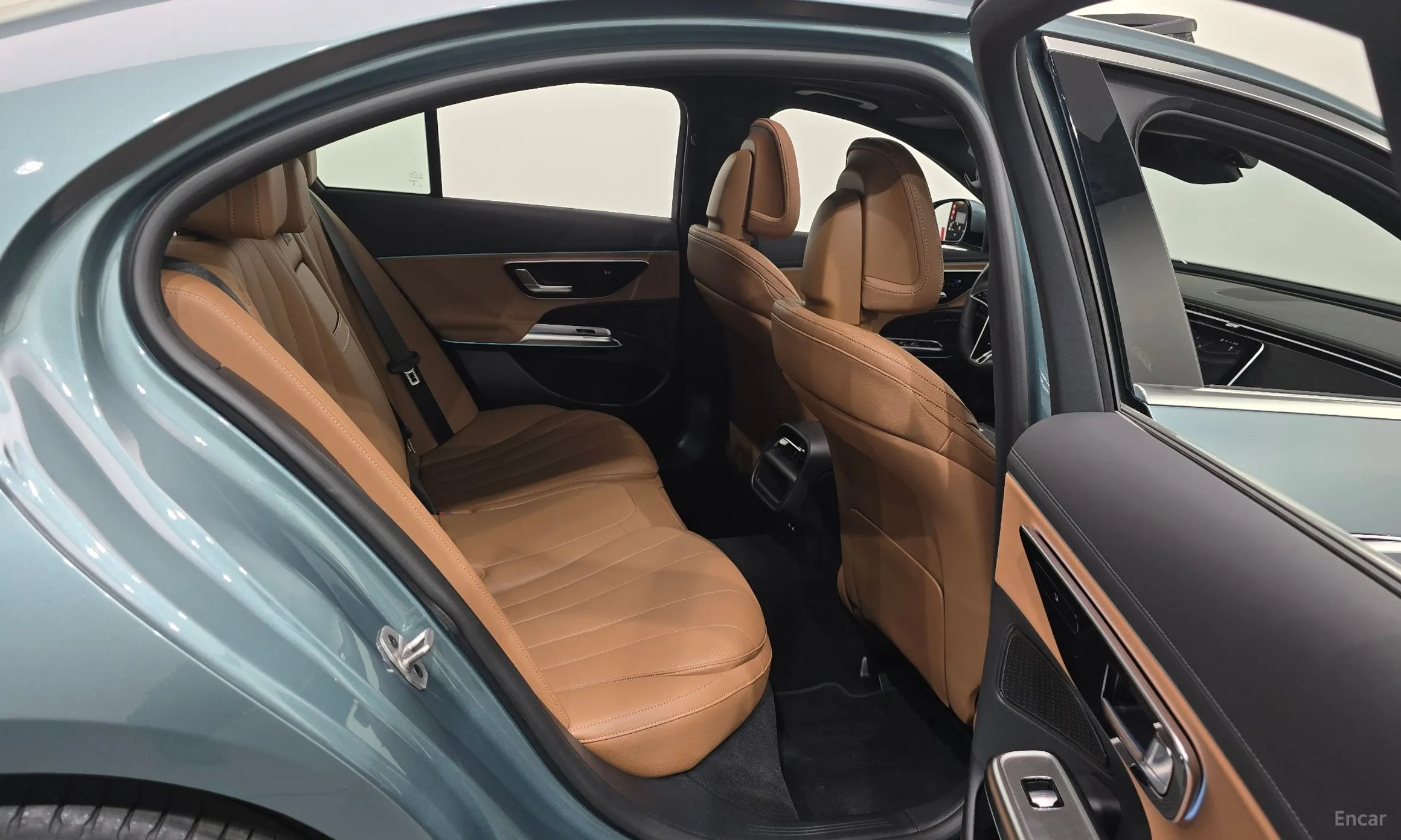 Mercedes Benz E-Class W214 превью 11
