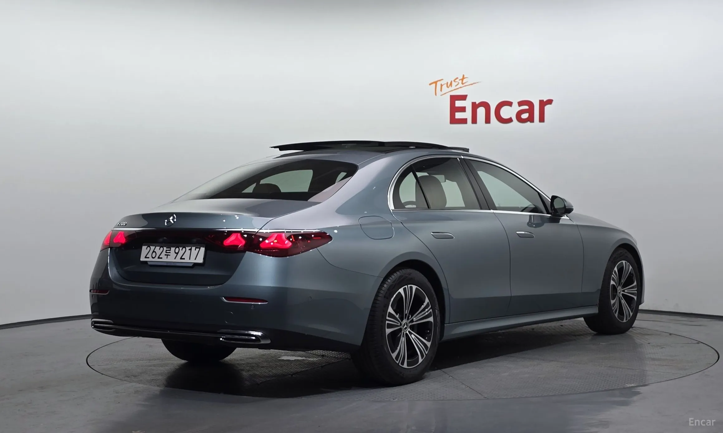Mercedes Benz E-Class W214 превью 2