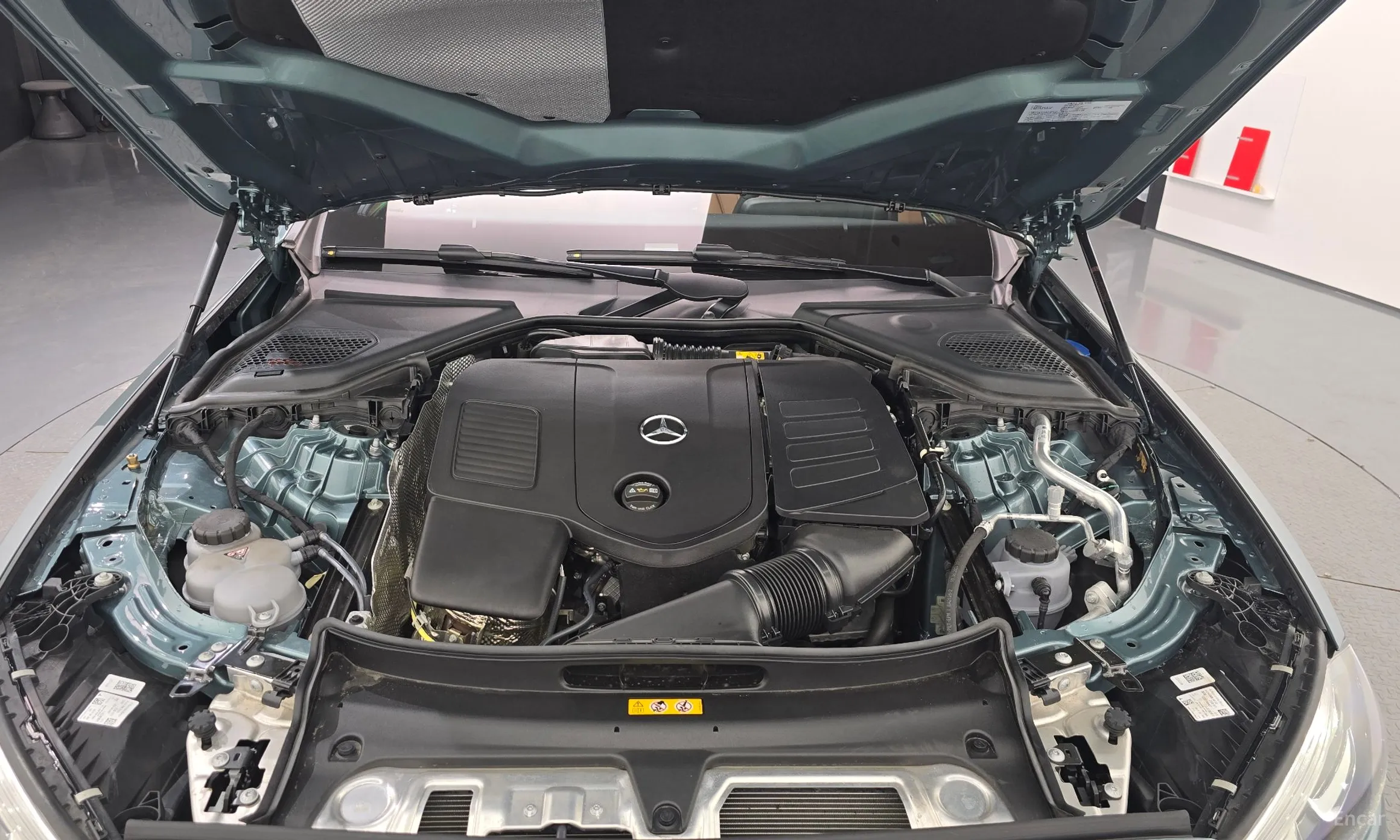 Mercedes Benz E-Class W214 превью 6