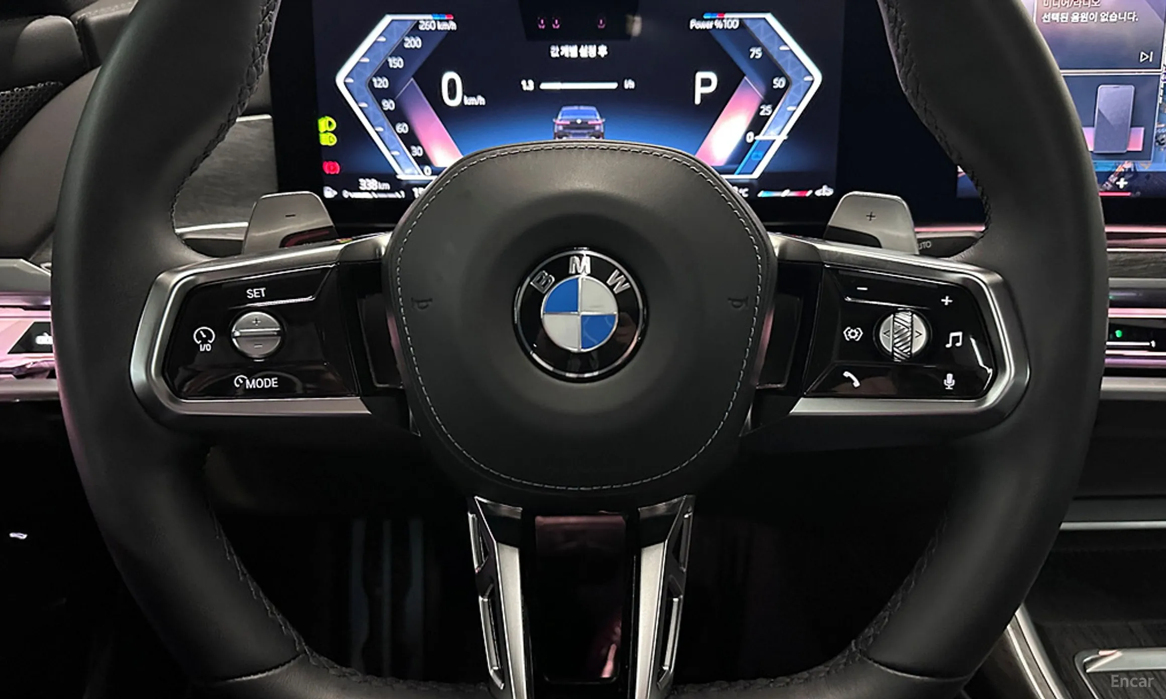 BMW 7 Series (G70) превью 13