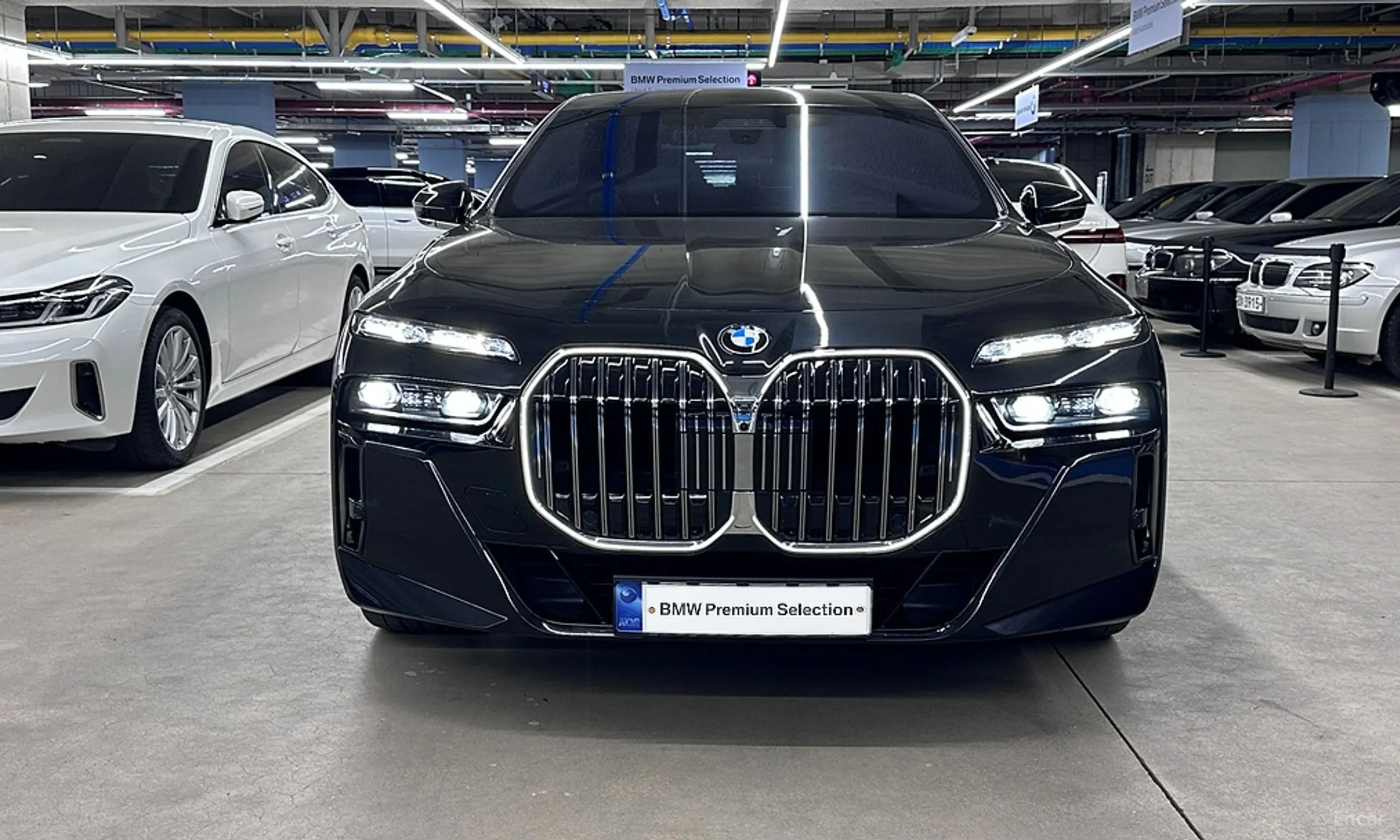 BMW 7 Series (G70) превью 3