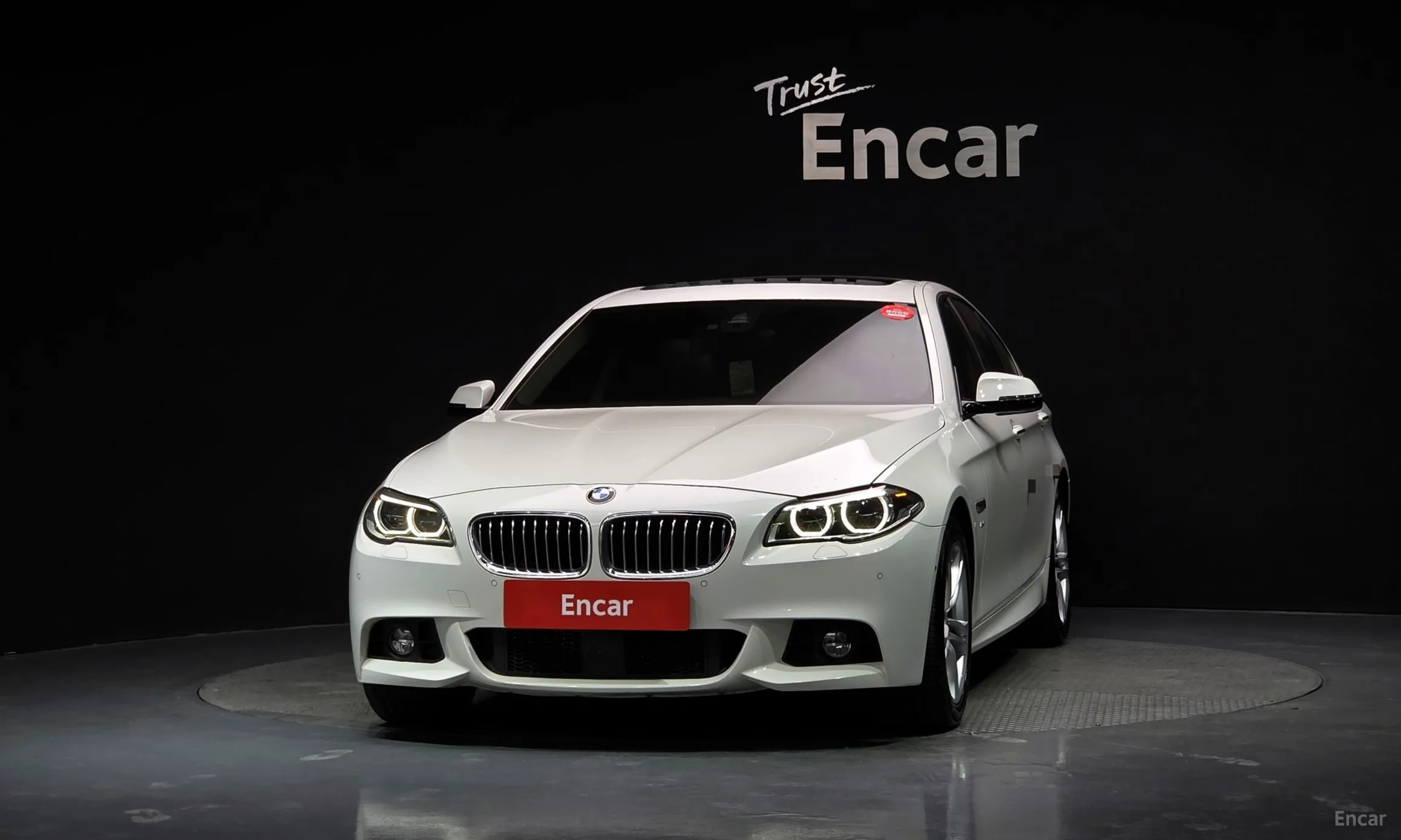 BMW 5 Series (F10) превью 3