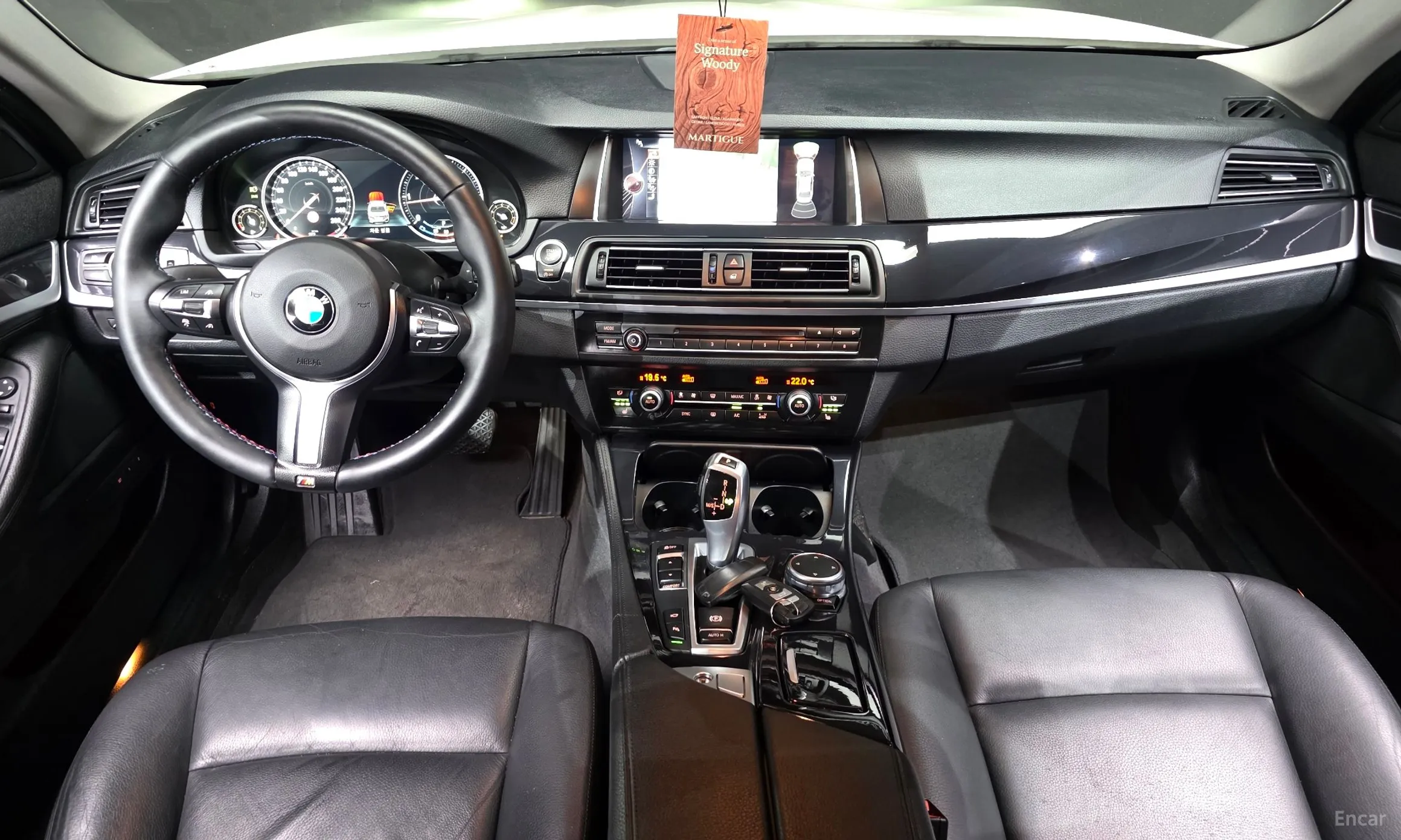 BMW 5 Series (F10) превью 7