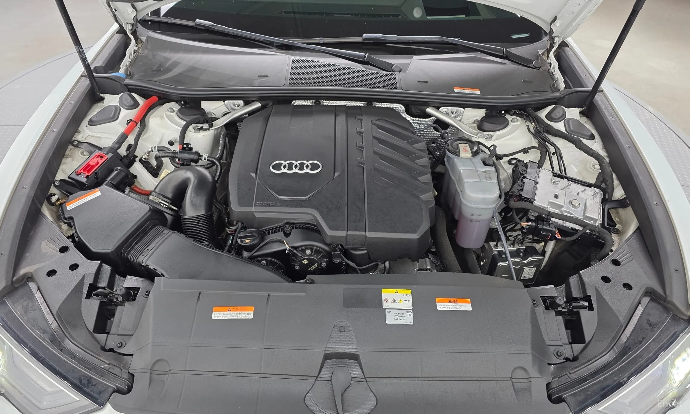 Audi A6 (C8) превью 6