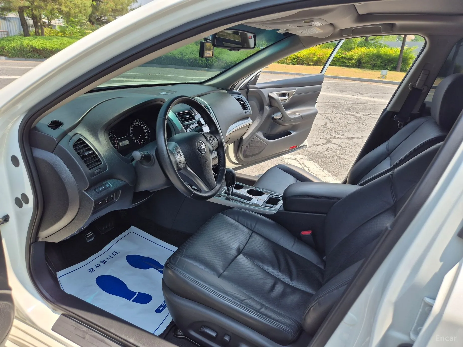 Nissan Altima превью 5