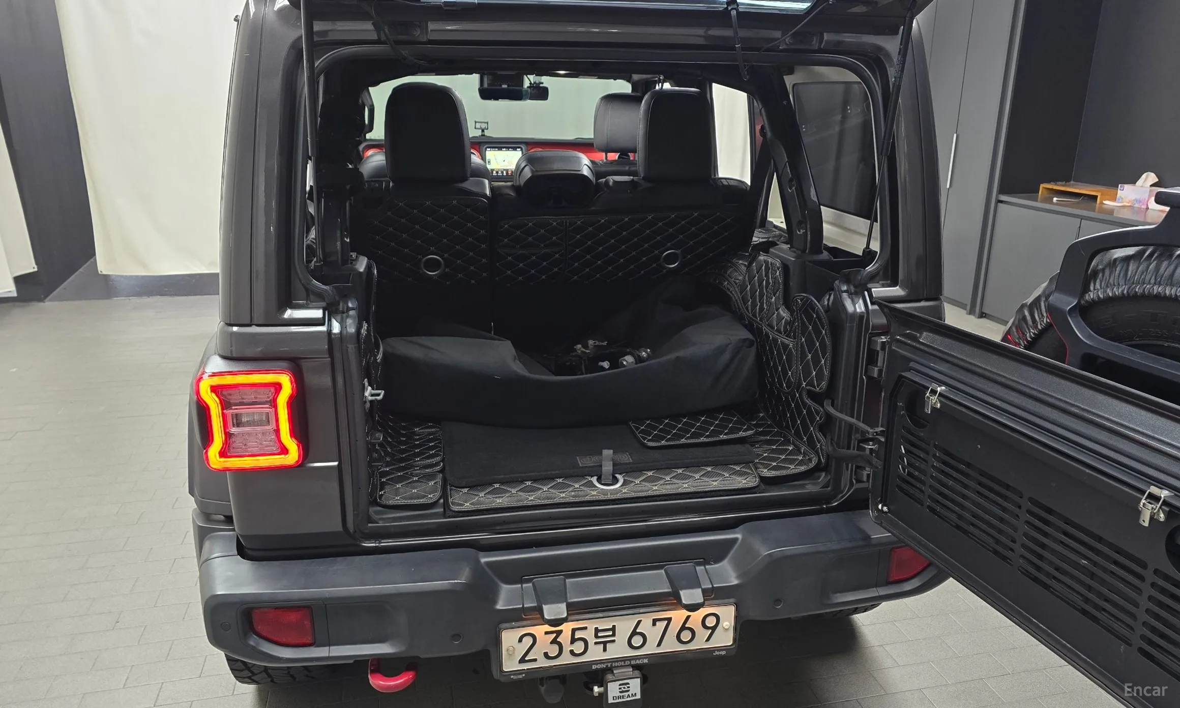 Jeep Wrangler (JL) превью 20