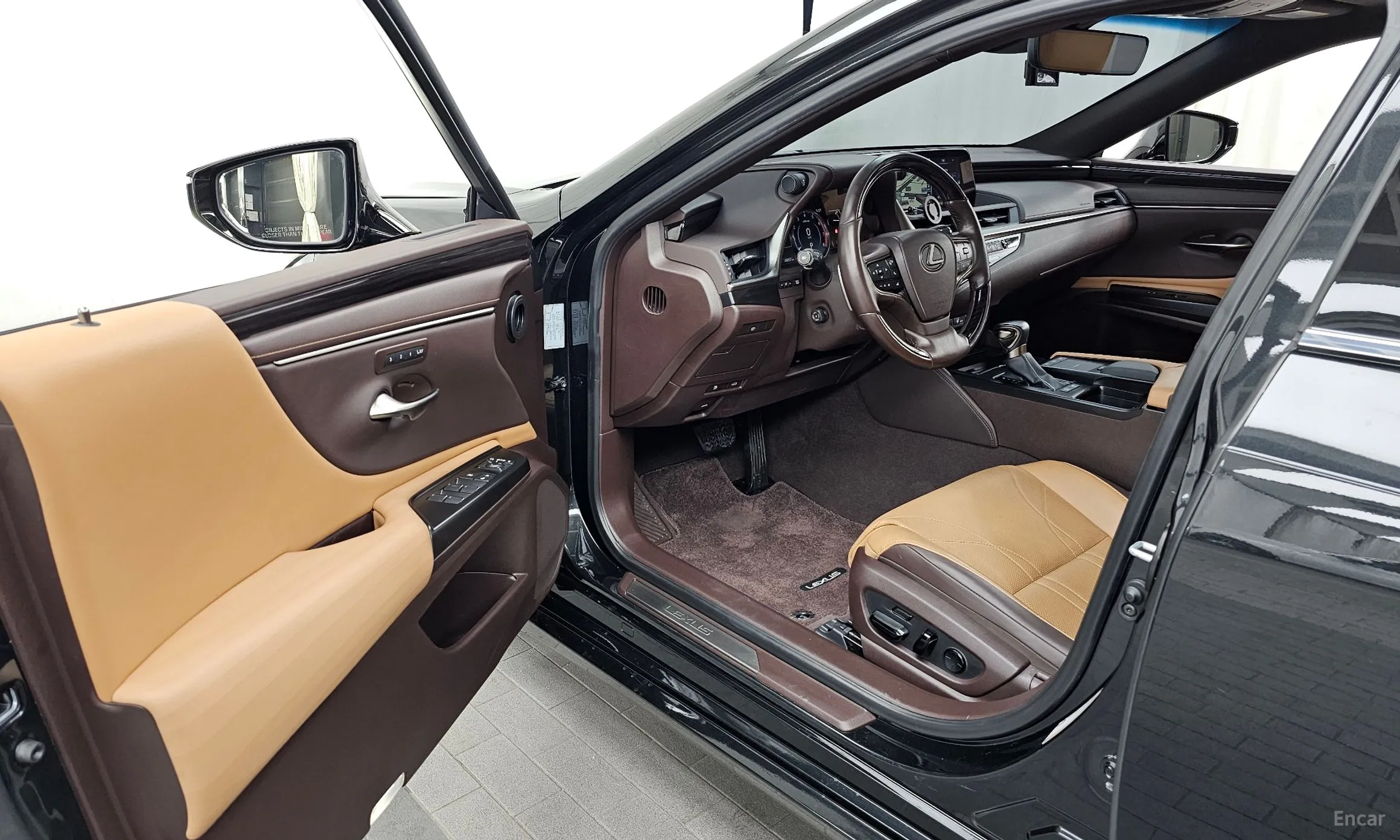 Lexus ES300h 7th Generation превью 10