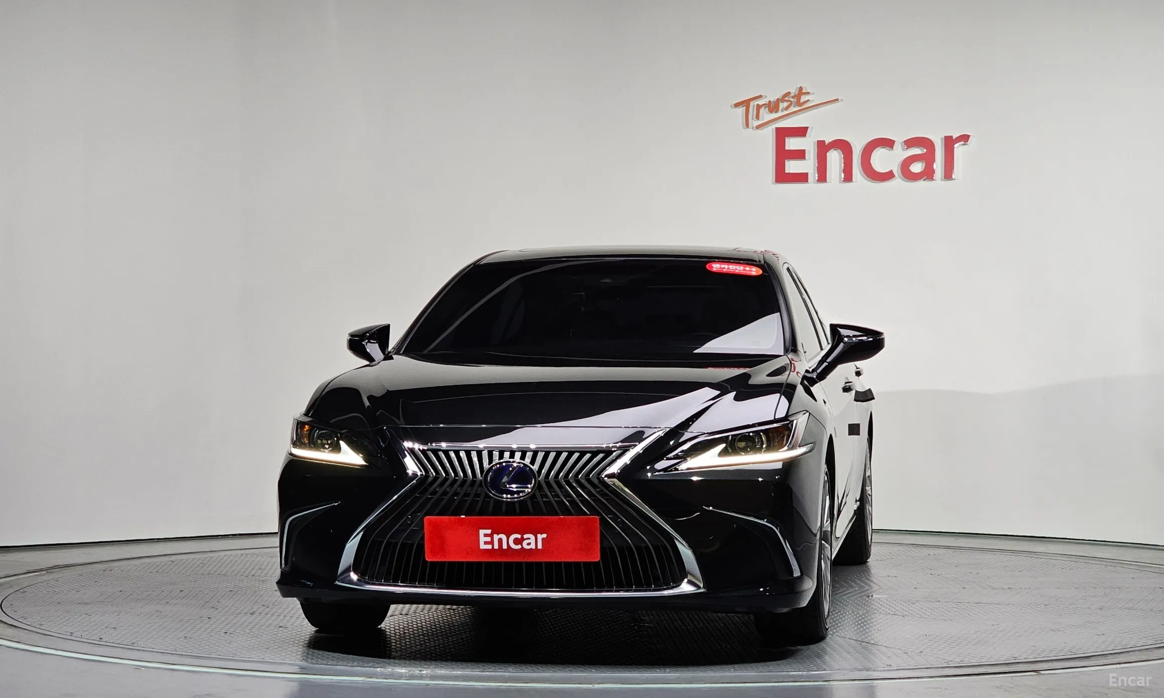 Lexus ES300h 7th Generation превью 3