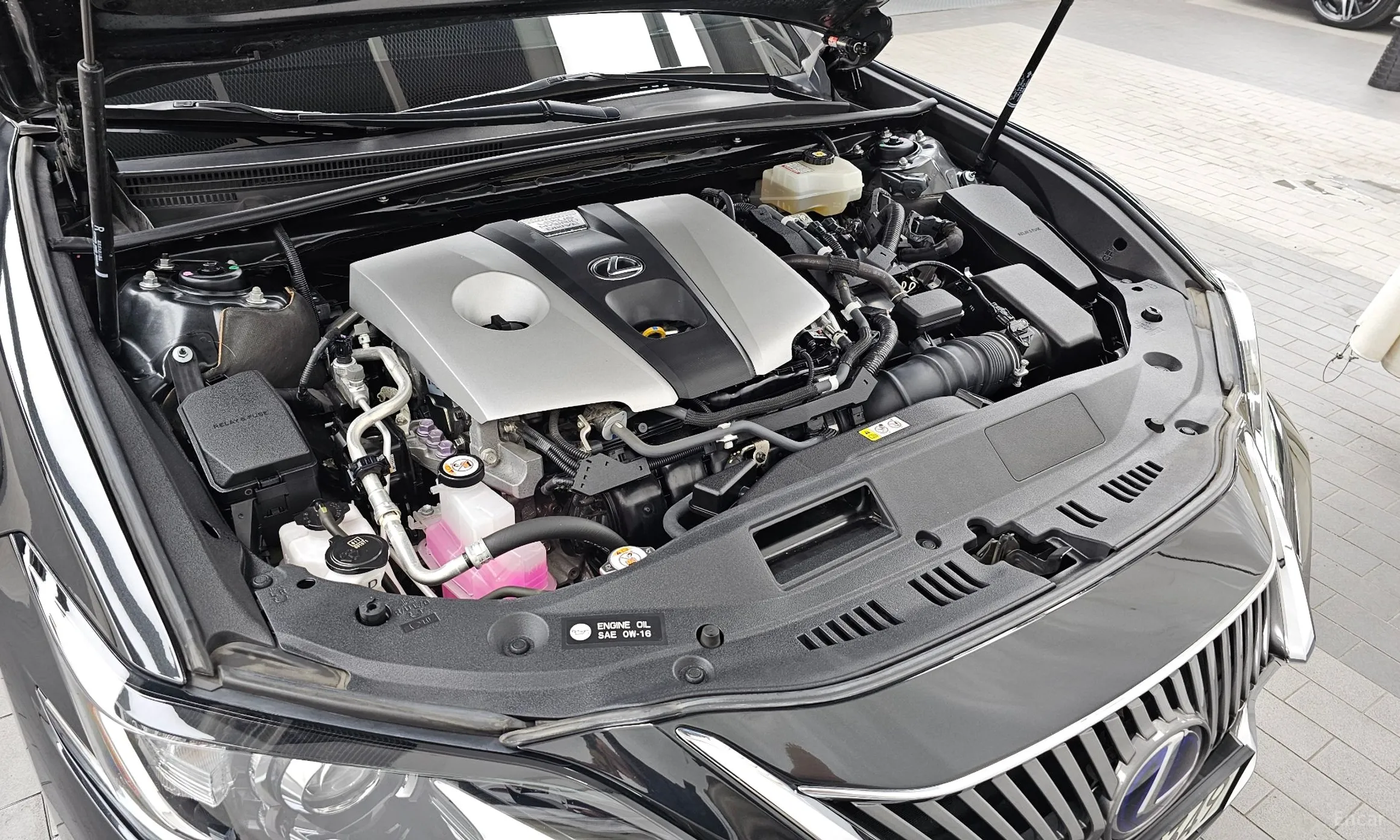 Lexus ES300h 7th Generation превью 6