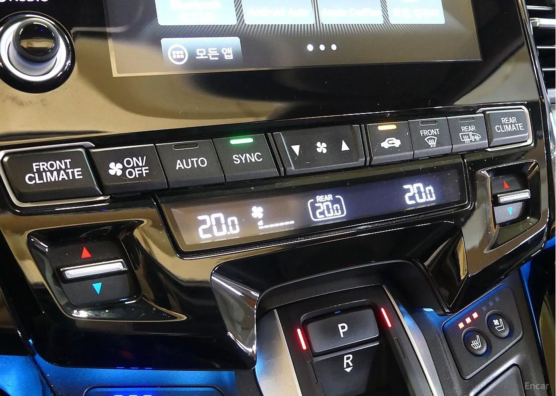 Honda Odyssey превью 16