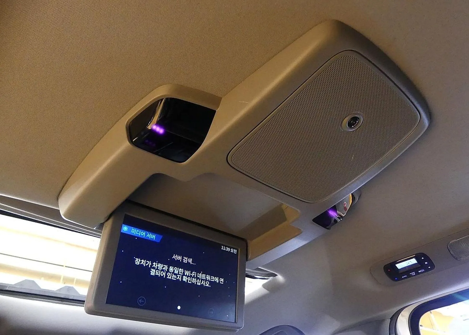 Honda Odyssey превью 17
