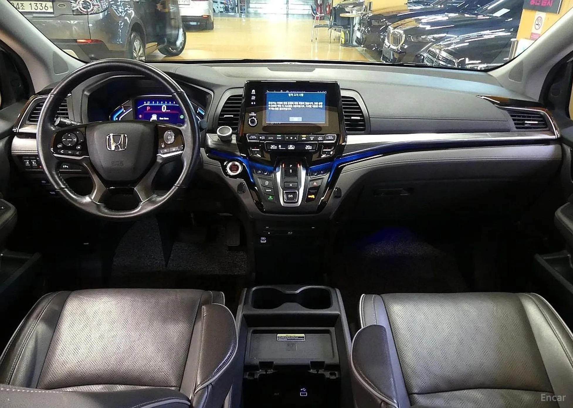 Honda Odyssey превью 7