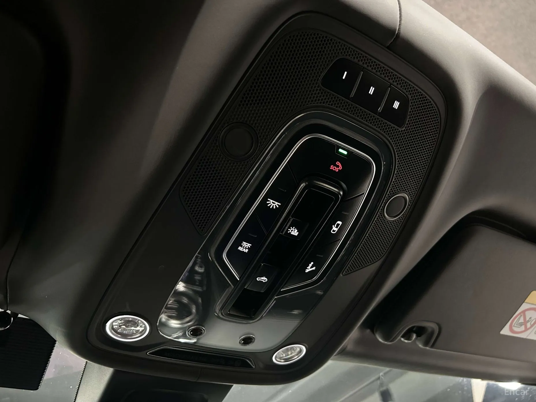 Bentley Bentayga превью 19