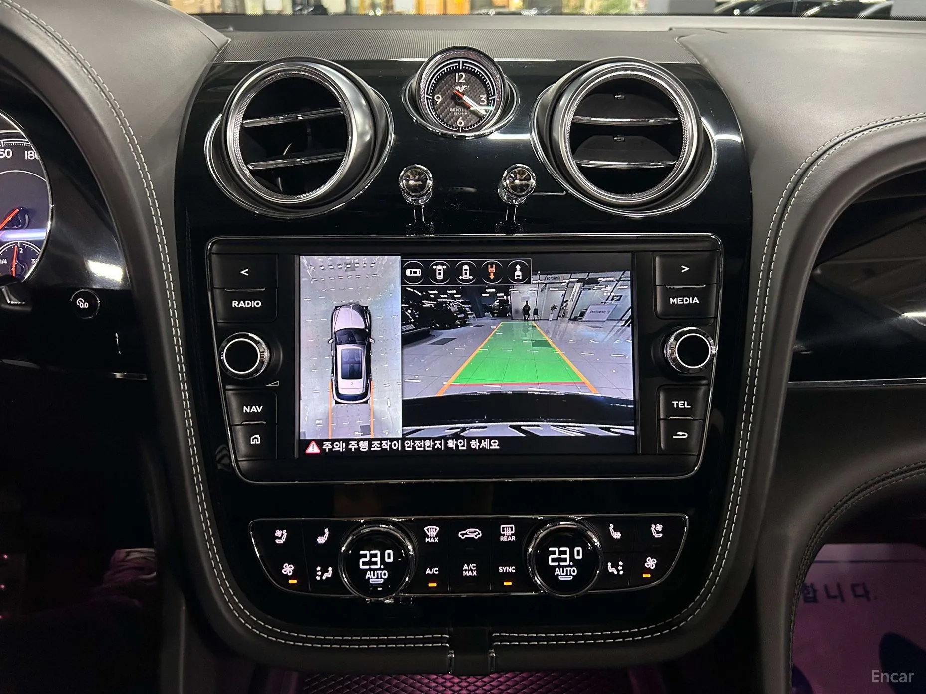 Bentley Bentayga превью 7