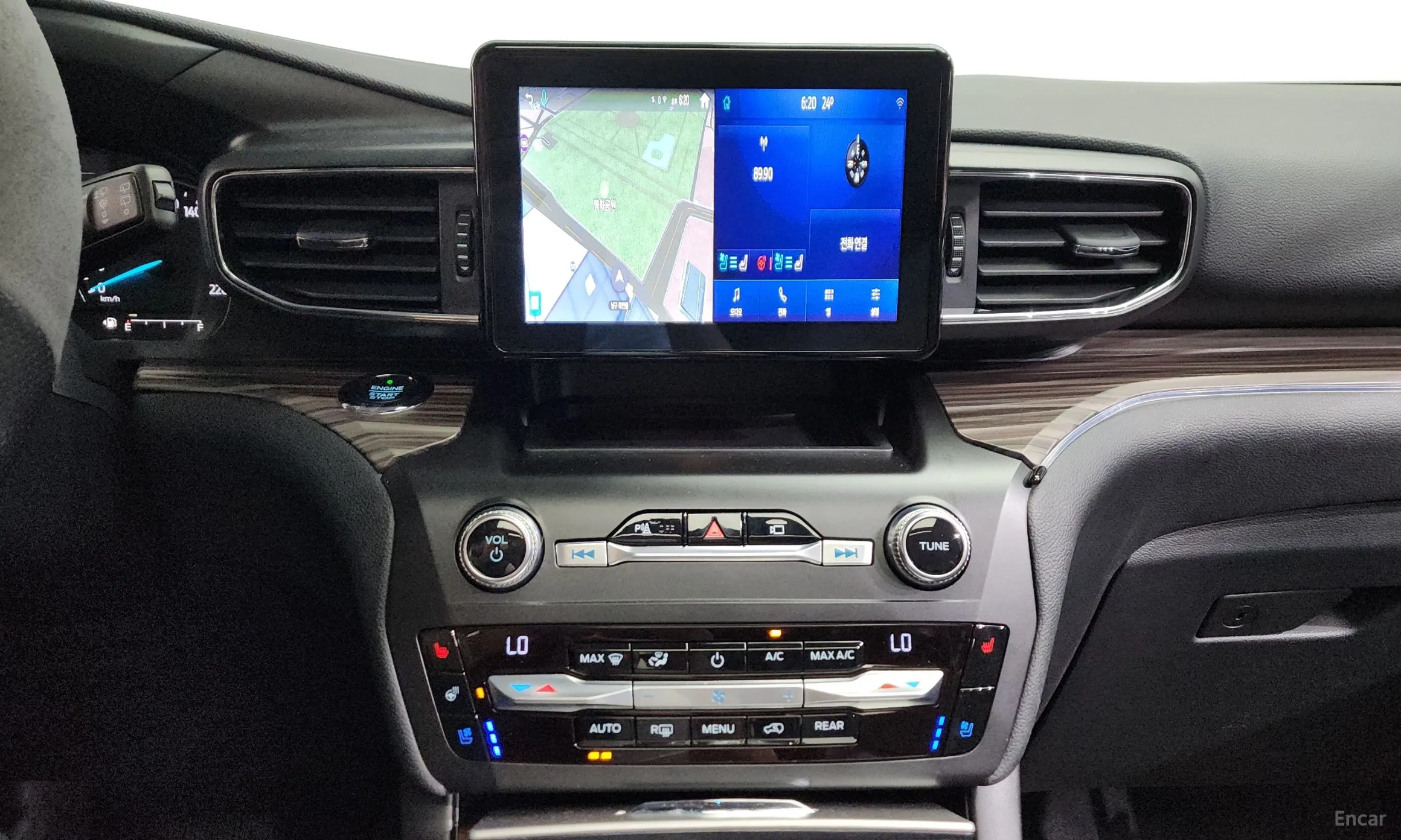 Ford Explorer 6th Generation превью 12