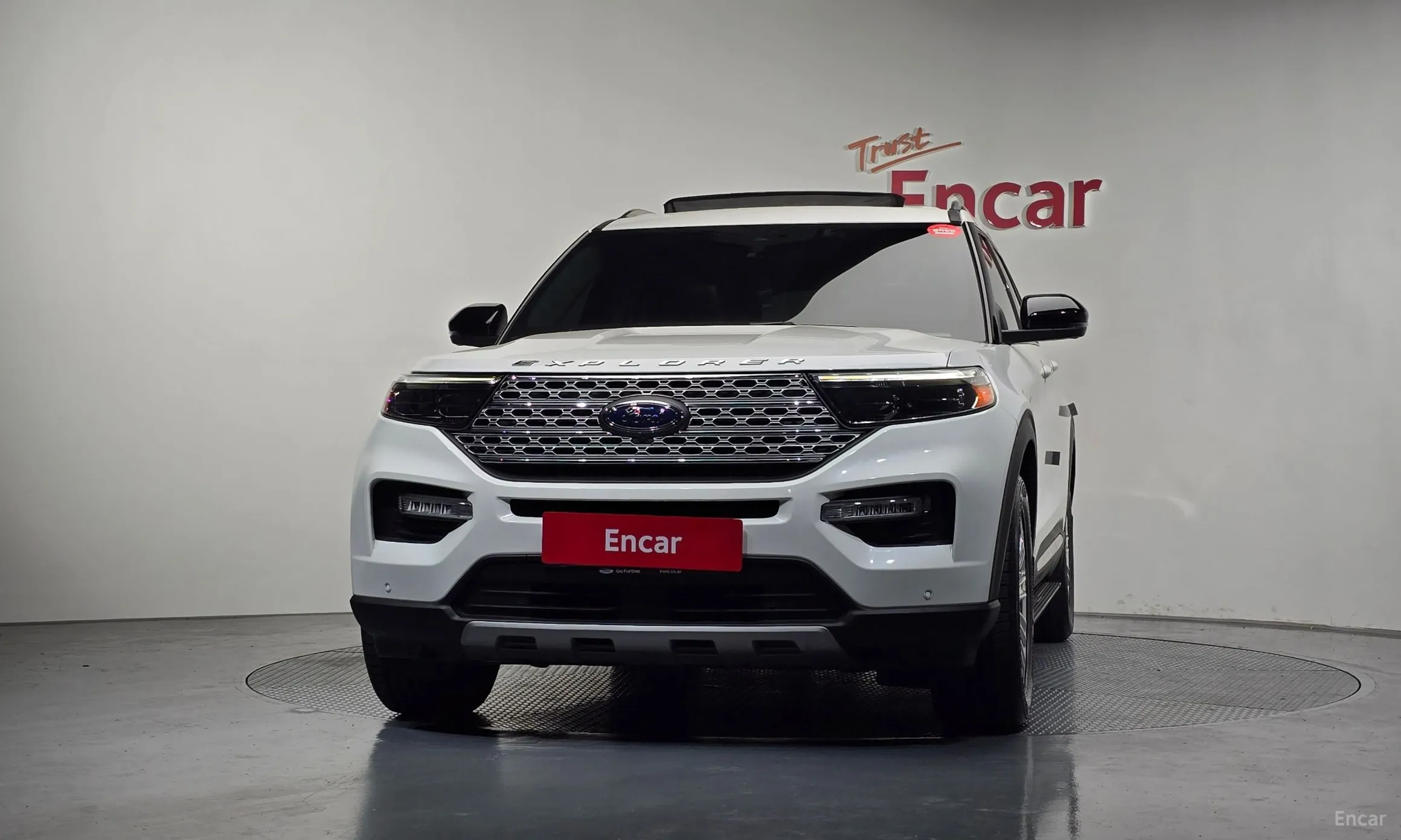 Ford Explorer 6th Generation превью 3