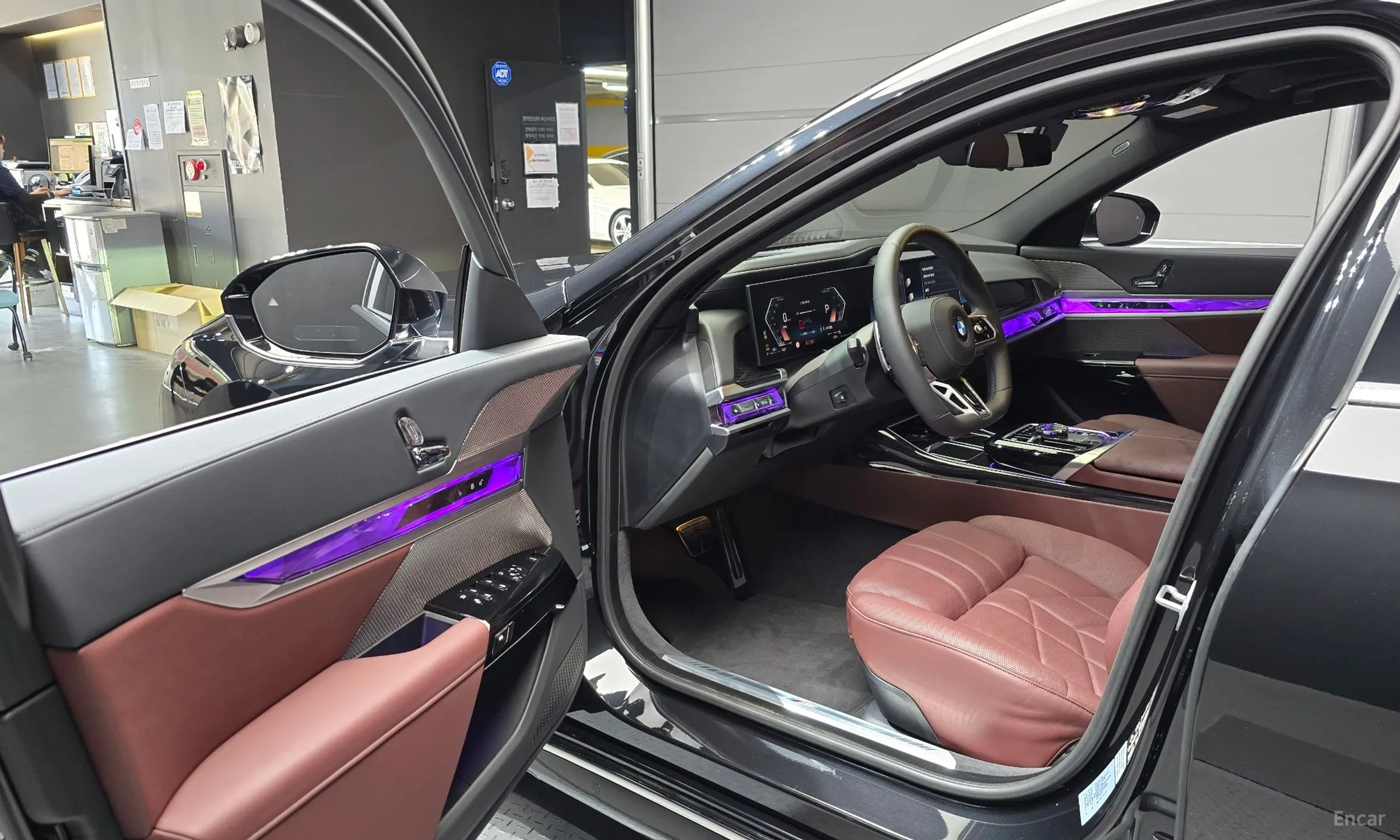 BMW 7 Series (G70) превью 10