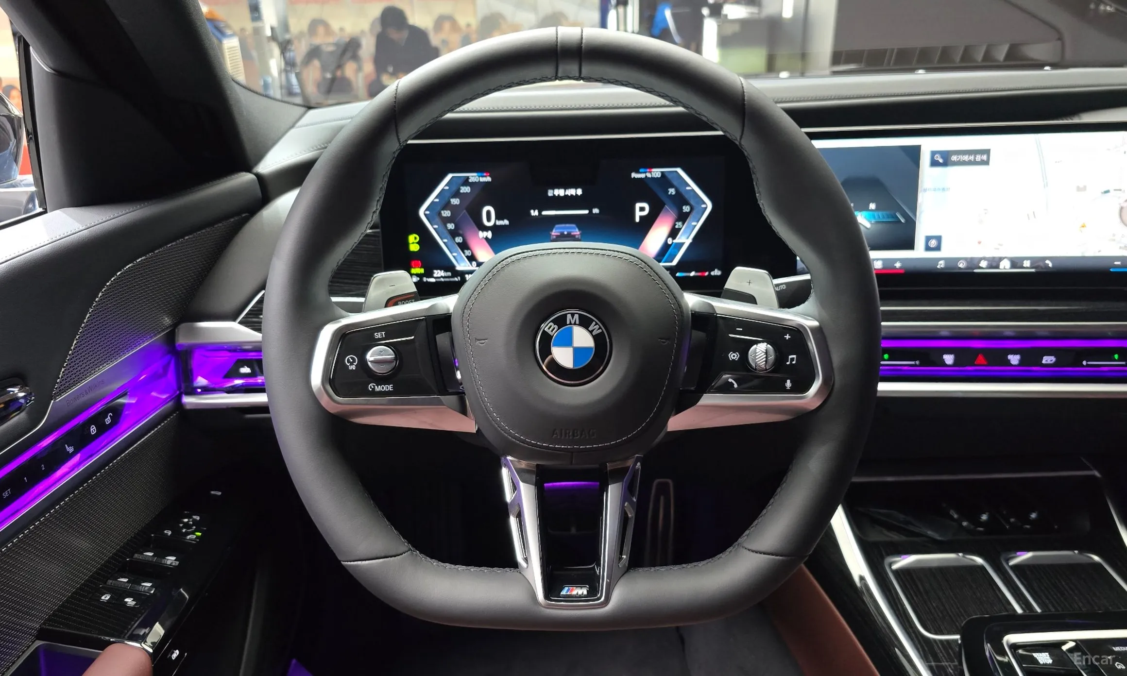 BMW 7 Series (G70) превью 13