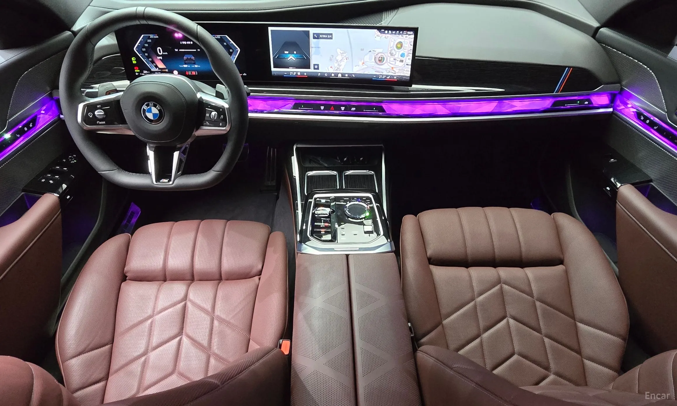 BMW 7 Series (G70) превью 7
