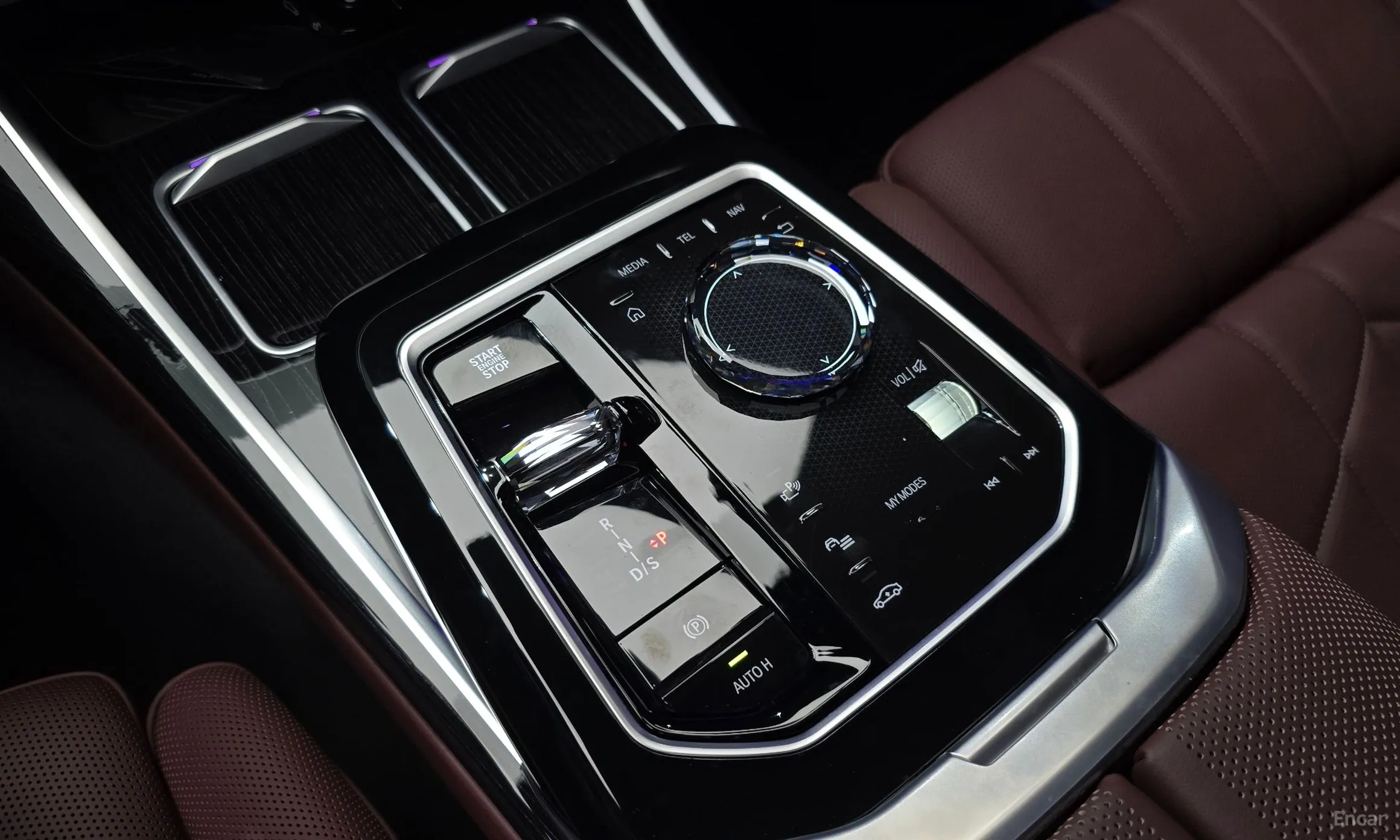 BMW 7 Series (G70) превью 9