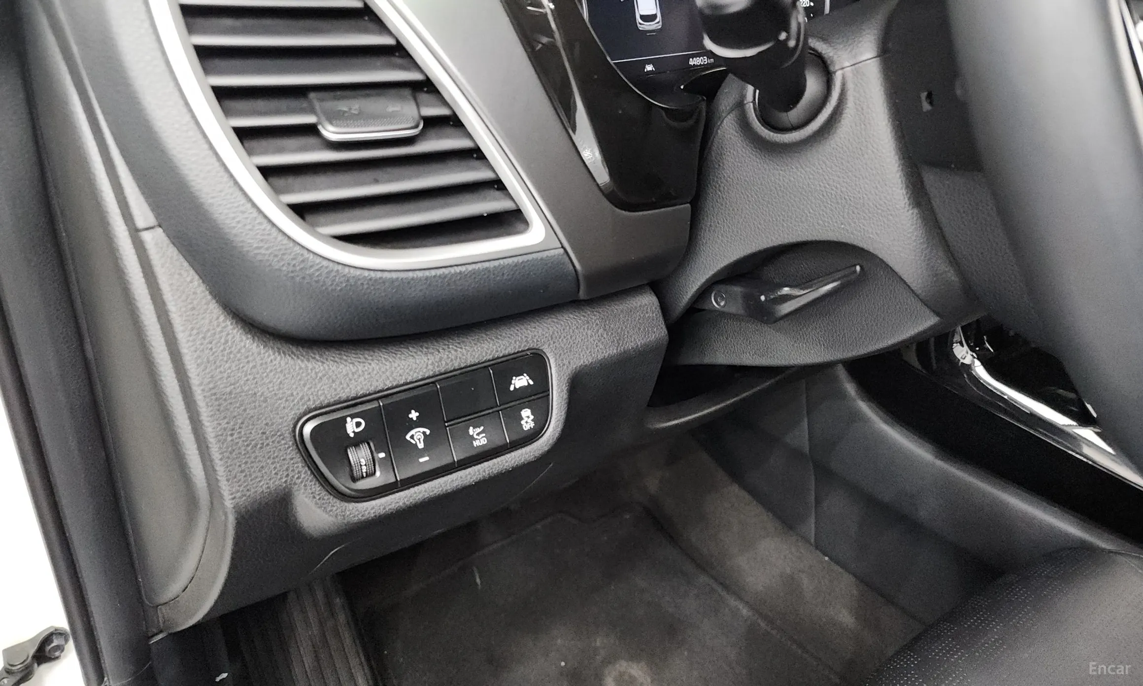 Kia Seltos превью 20