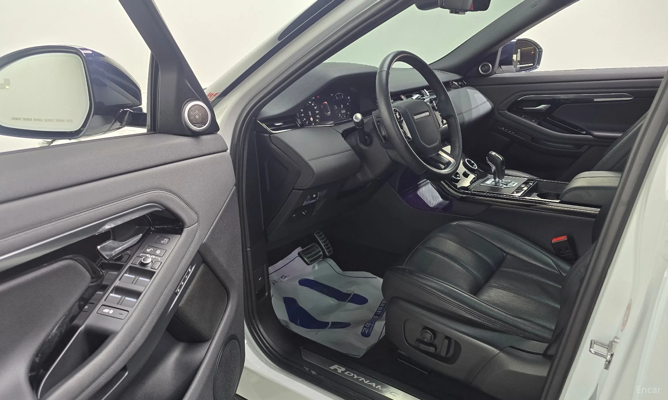Land Rover Range Rover Evoque 2nd Generation превью 10