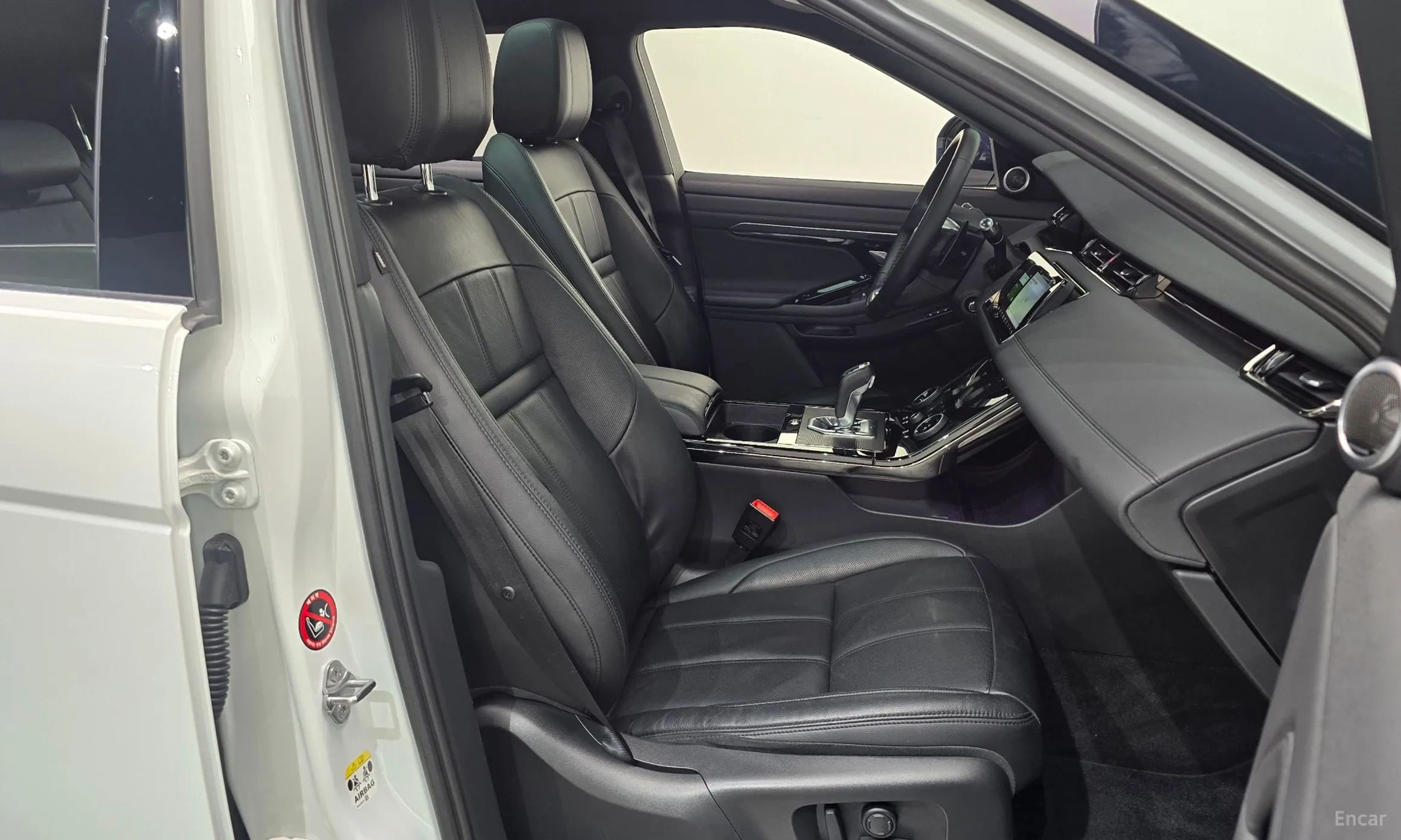 Land Rover Range Rover Evoque 2nd Generation превью 11