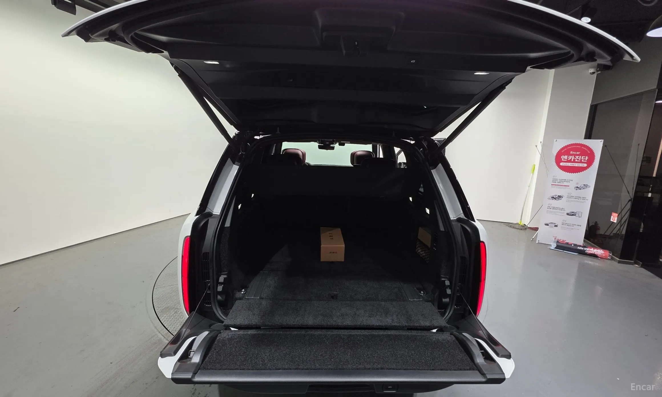 Land Rover Range Rover 5th Generation превью 20