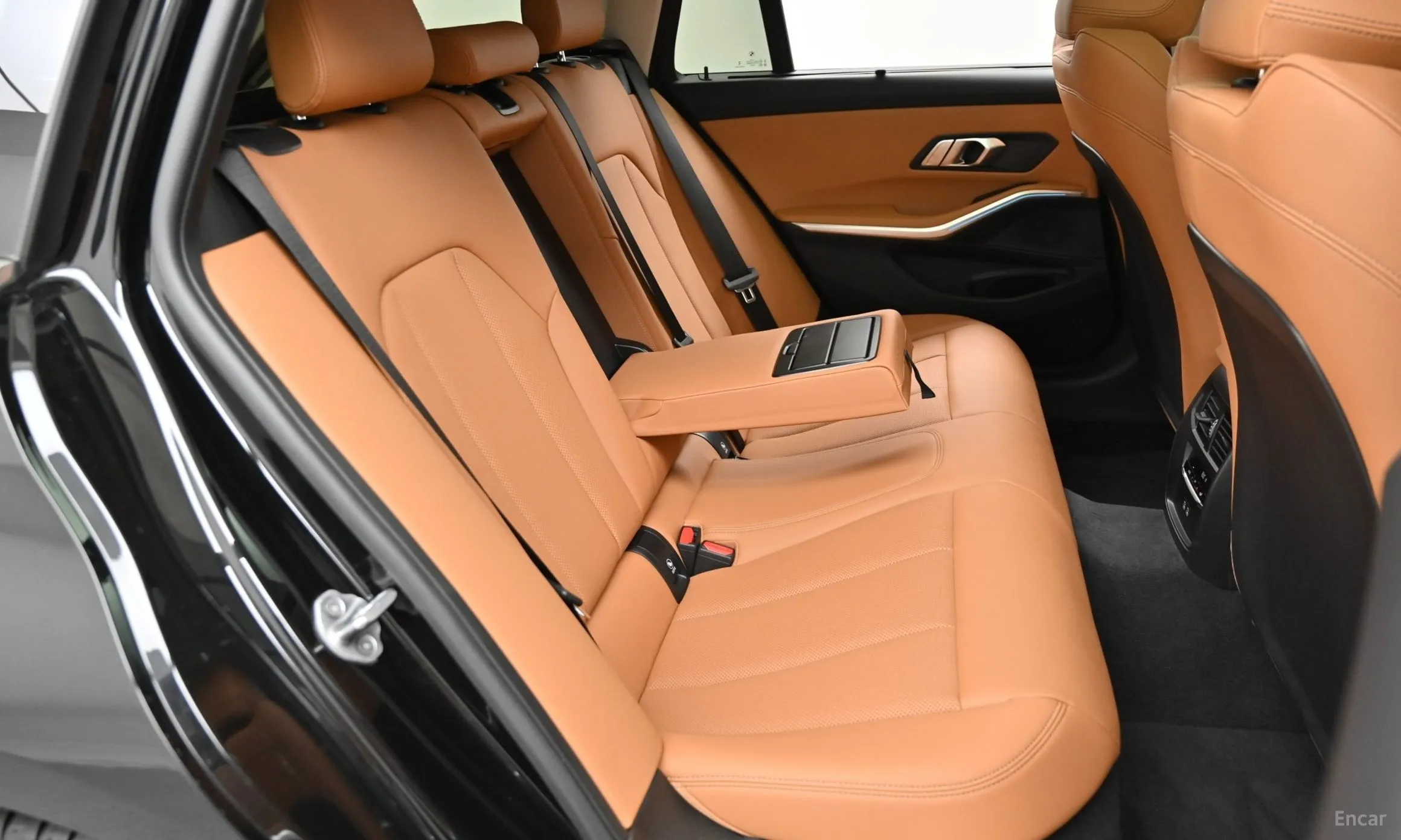 BMW 3 Series (G20) превью 12