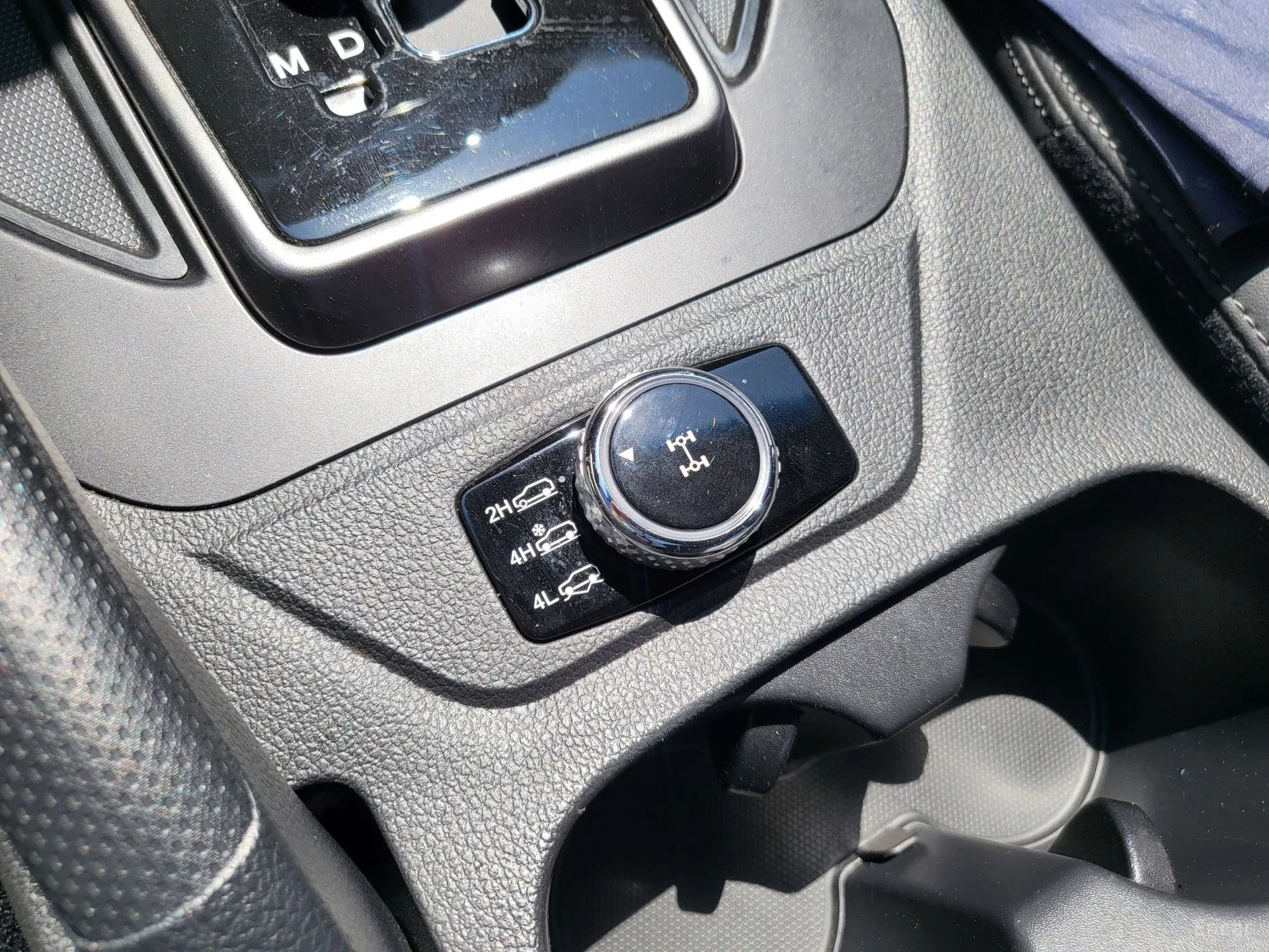 KG Mobility (SsangYong) Rexton Sports Khan превью 9