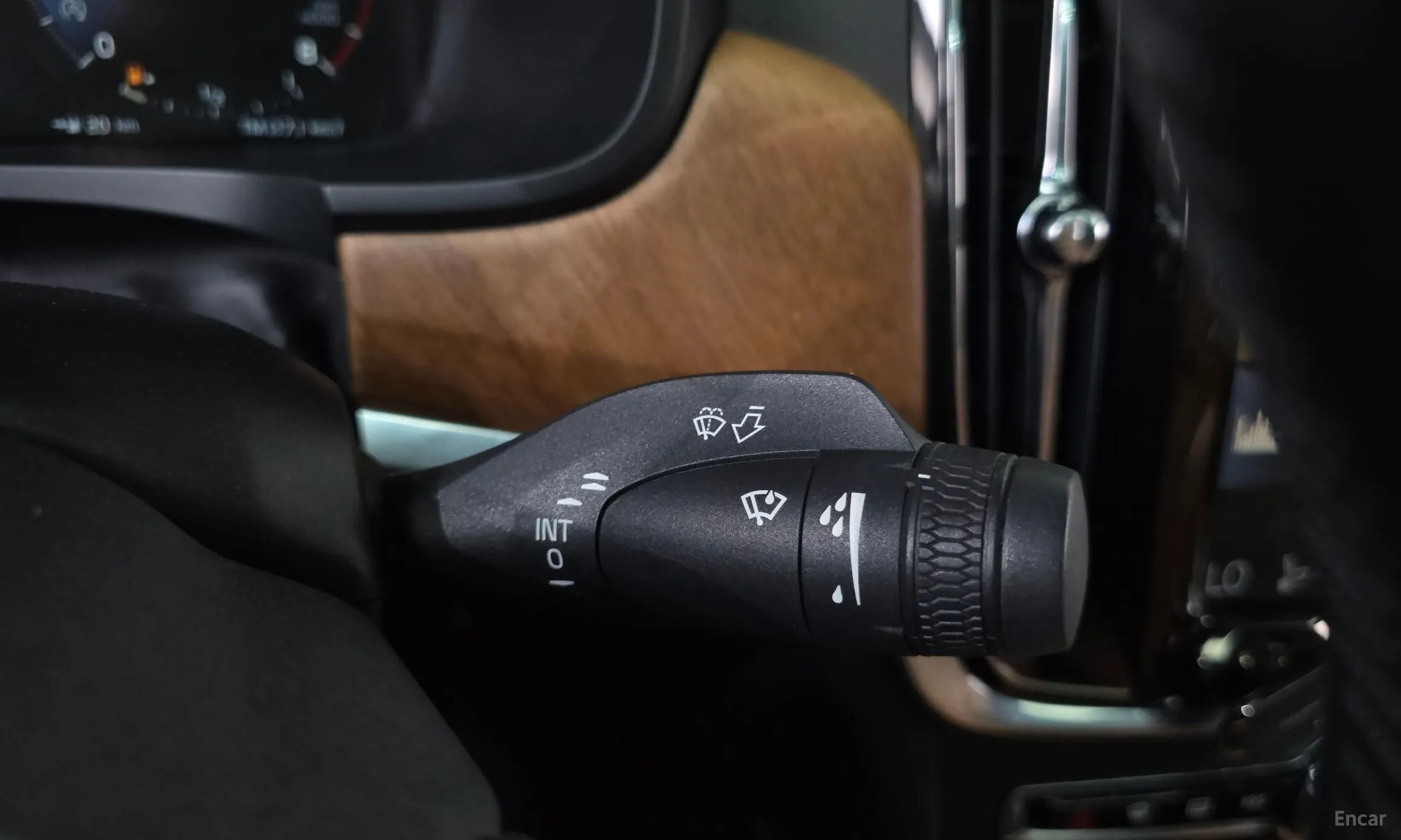 Volvo S90 превью 20