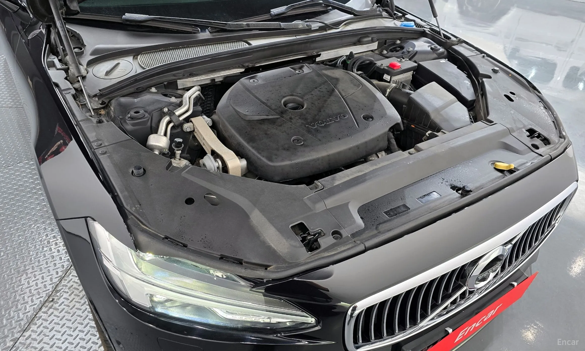 Volvo S90 превью 6