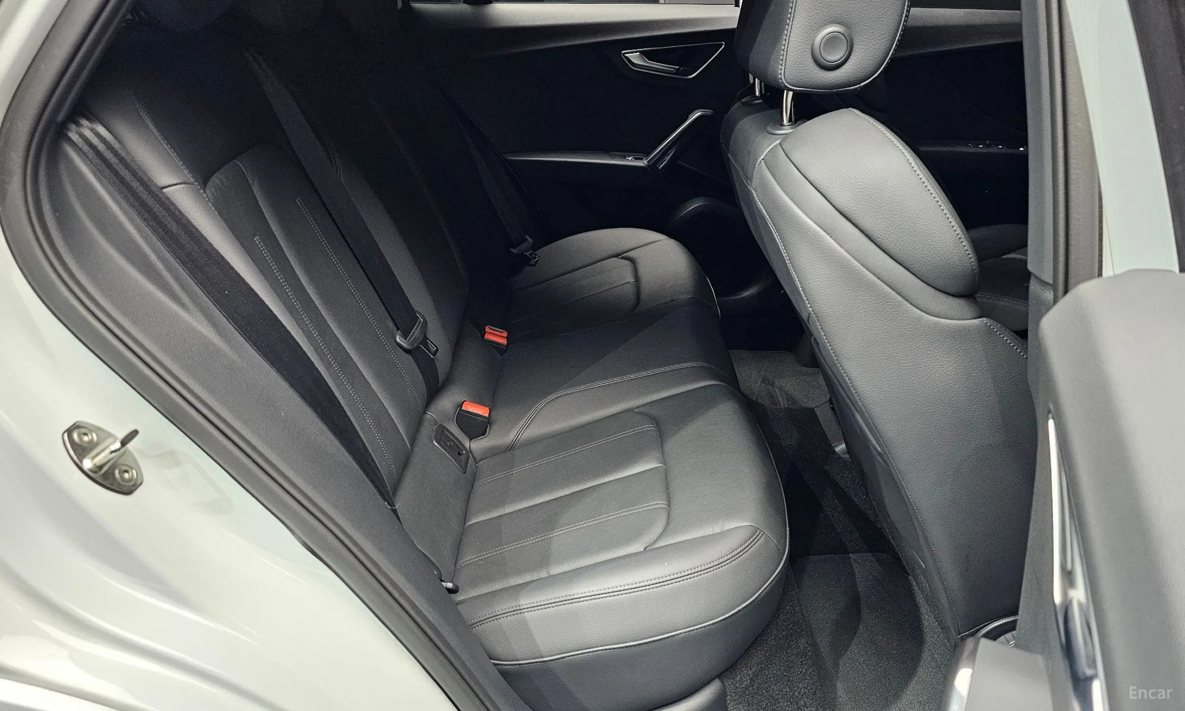 Audi Q2 превью 11