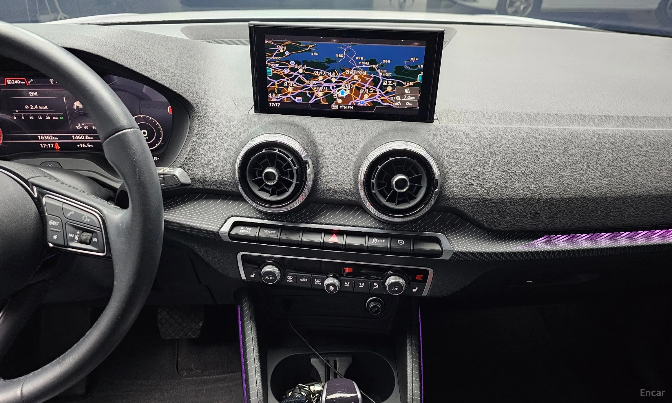 Audi Q2 превью 14