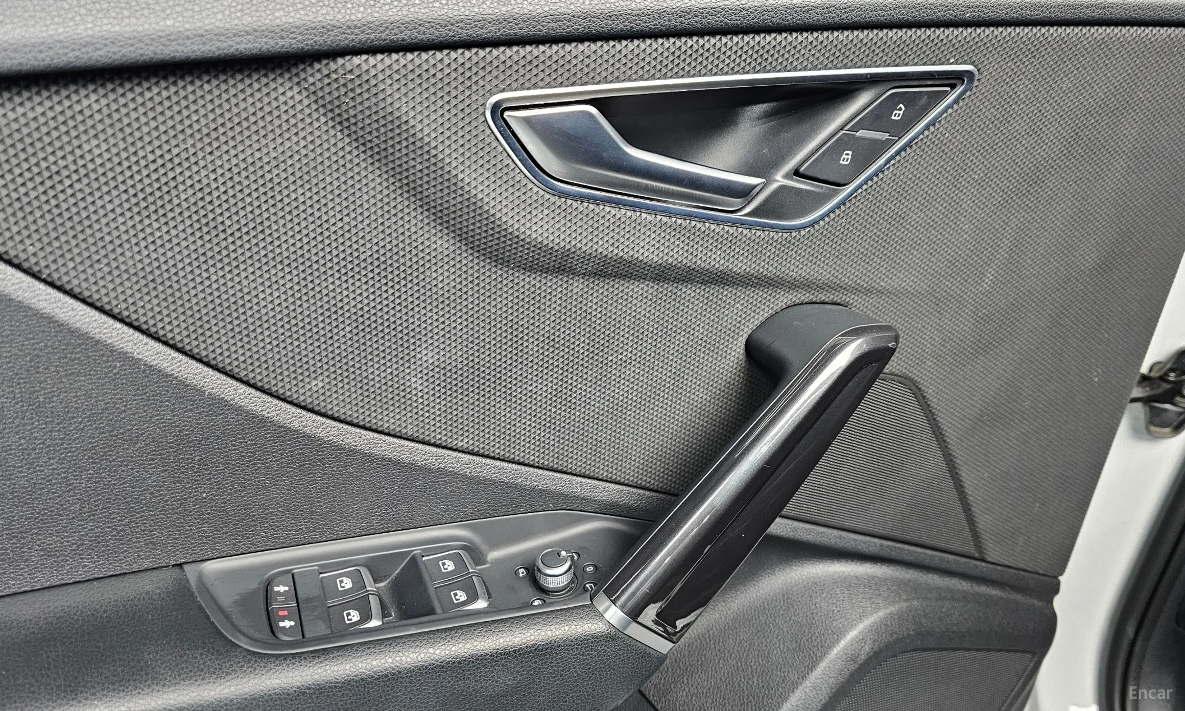 Audi Q2 превью 18