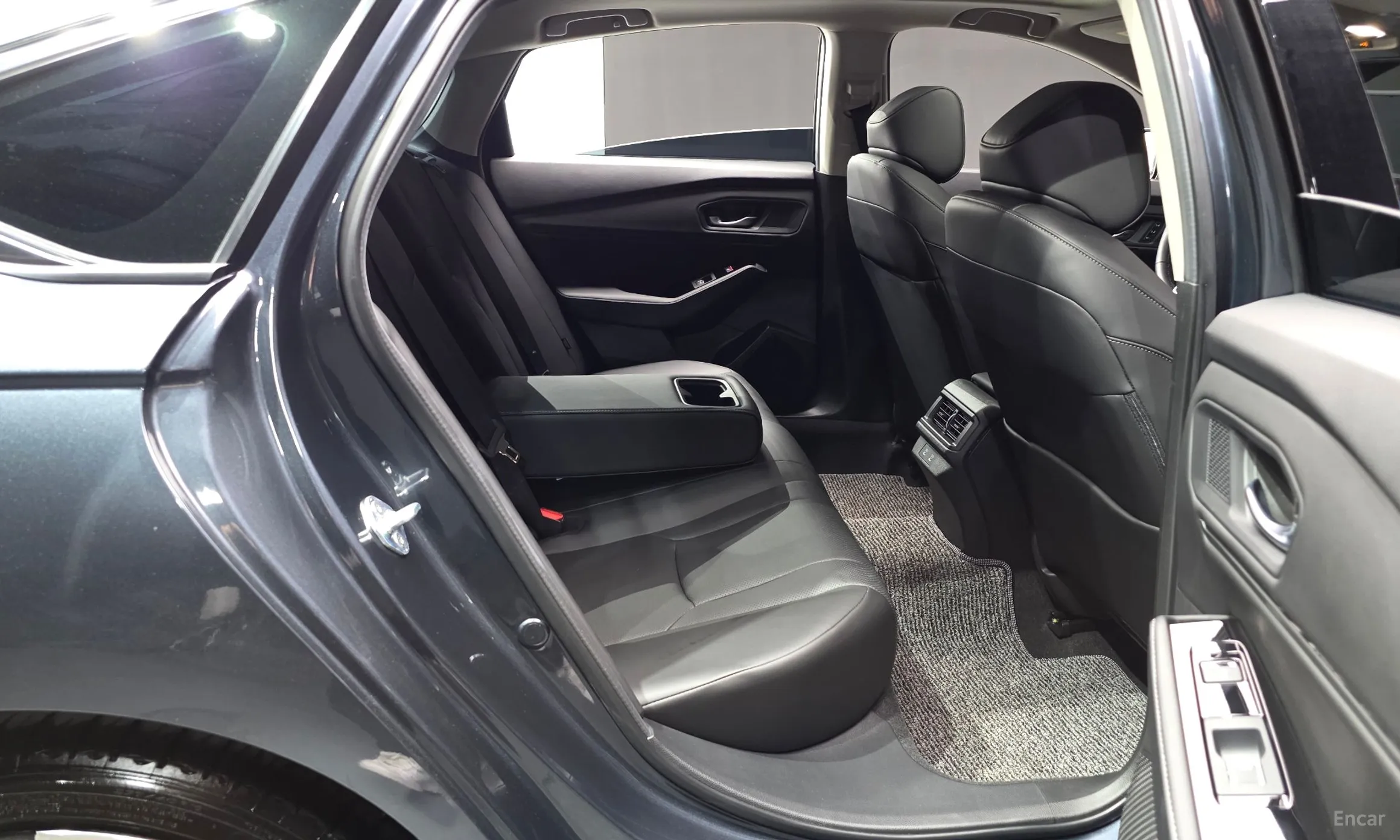 Honda Accord 11th Generation превью 11