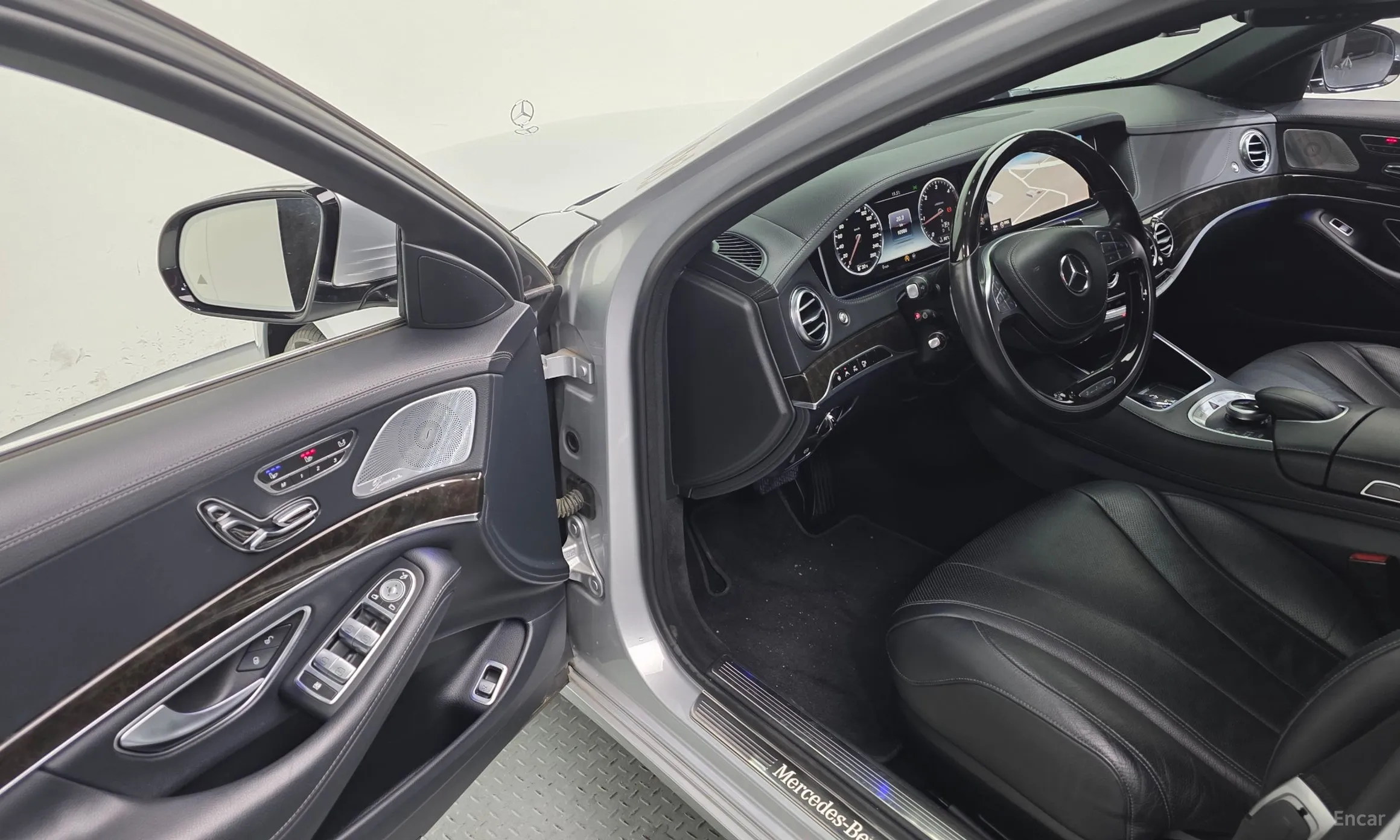 Mercedes Benz S-Class W222 превью 12