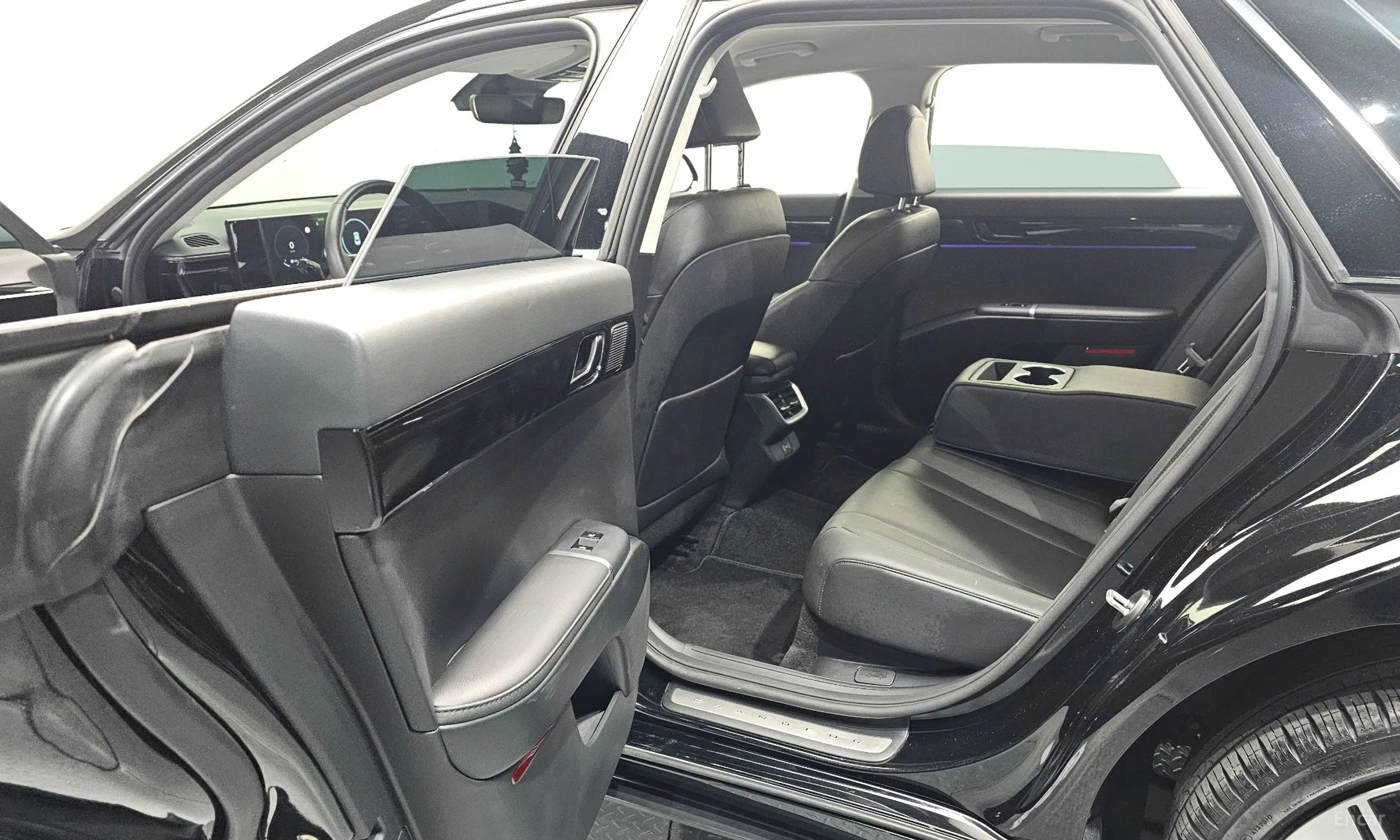 Hyundai Grandeur (GN7) превью 12