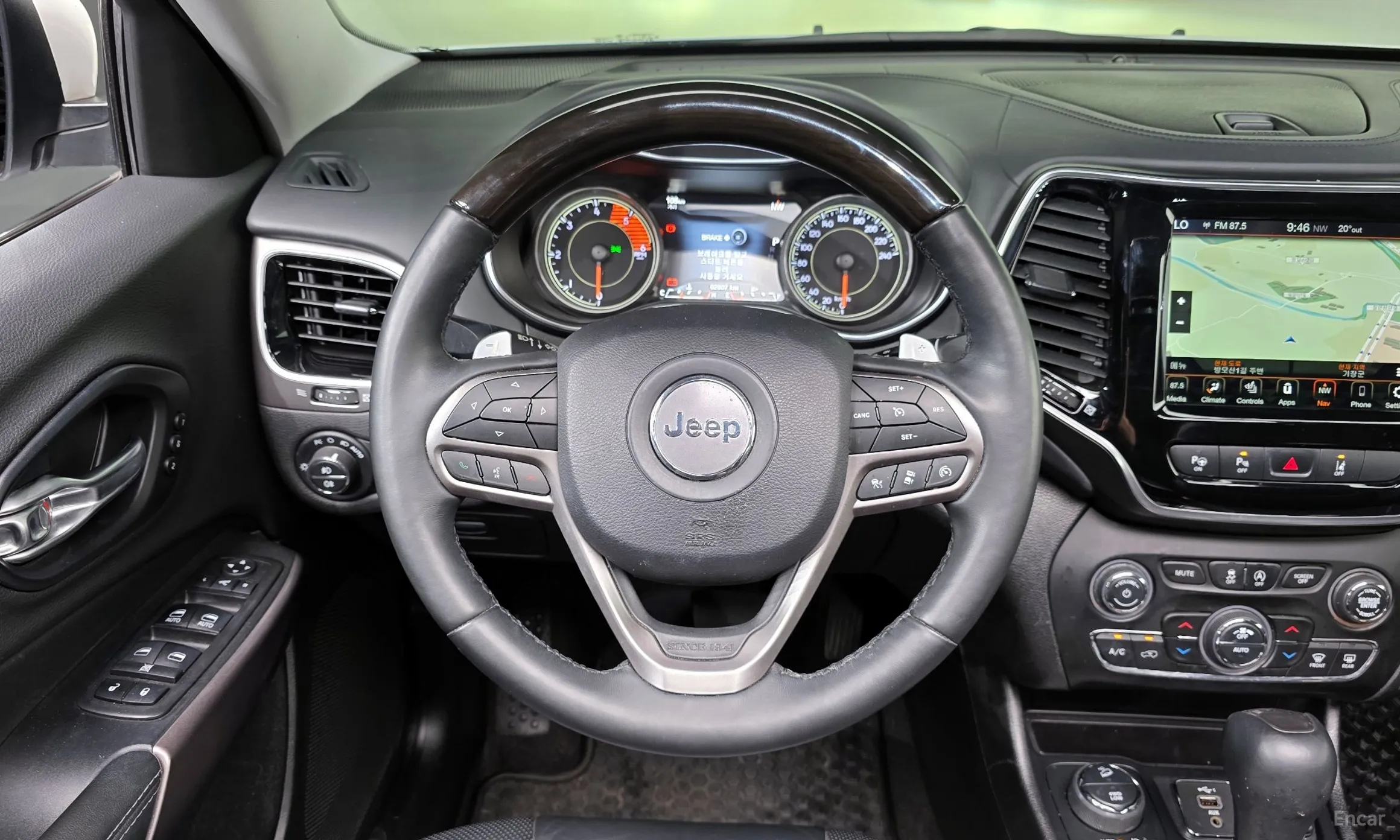 Jeep Cherokee (KL) превью 13