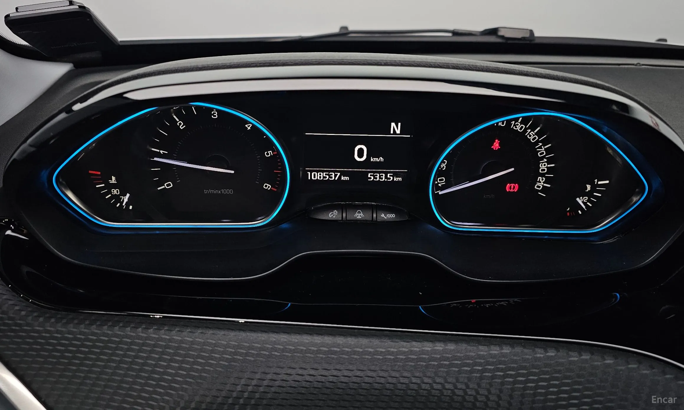 Peugeot 2008. превью 8