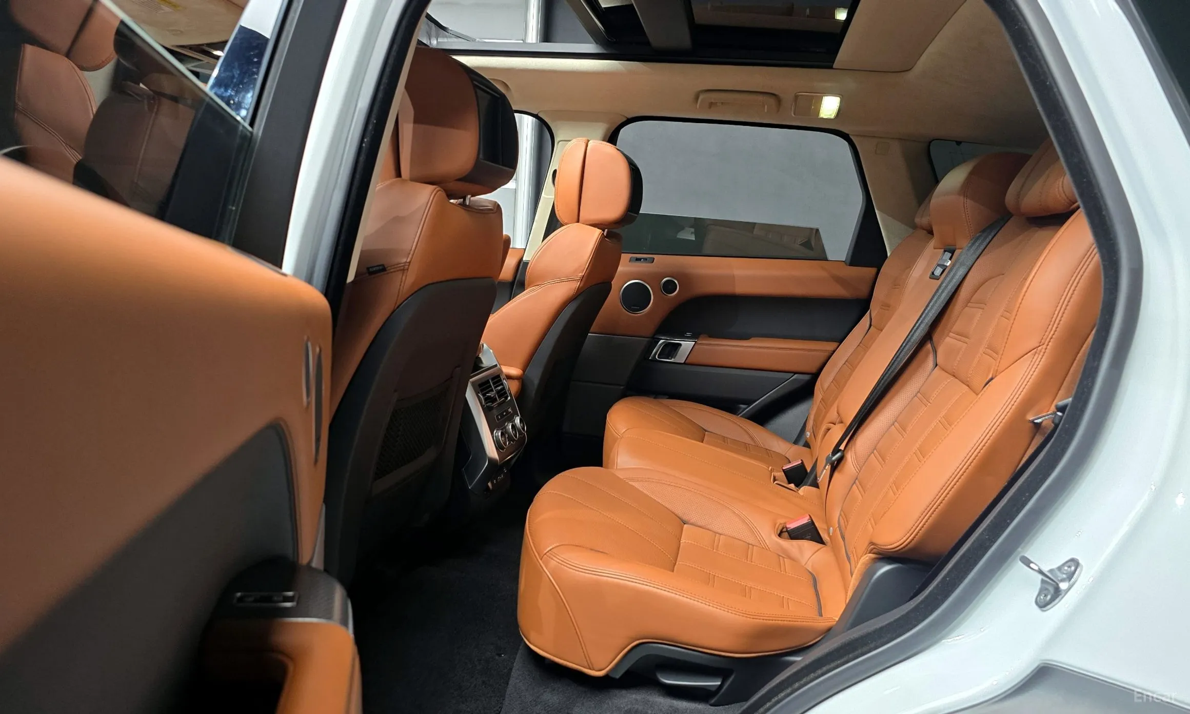 Land Rover Range Rover Sport 2nd Generation превью 12