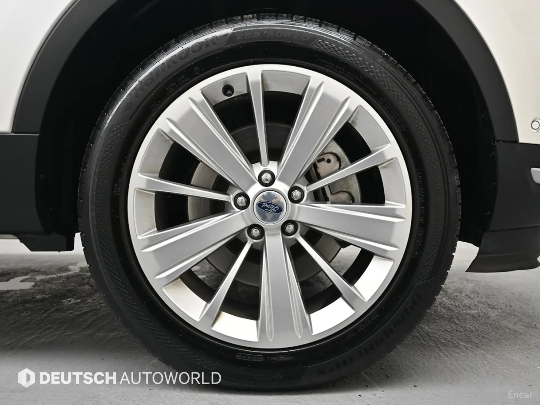 Ford Explorer превью 5