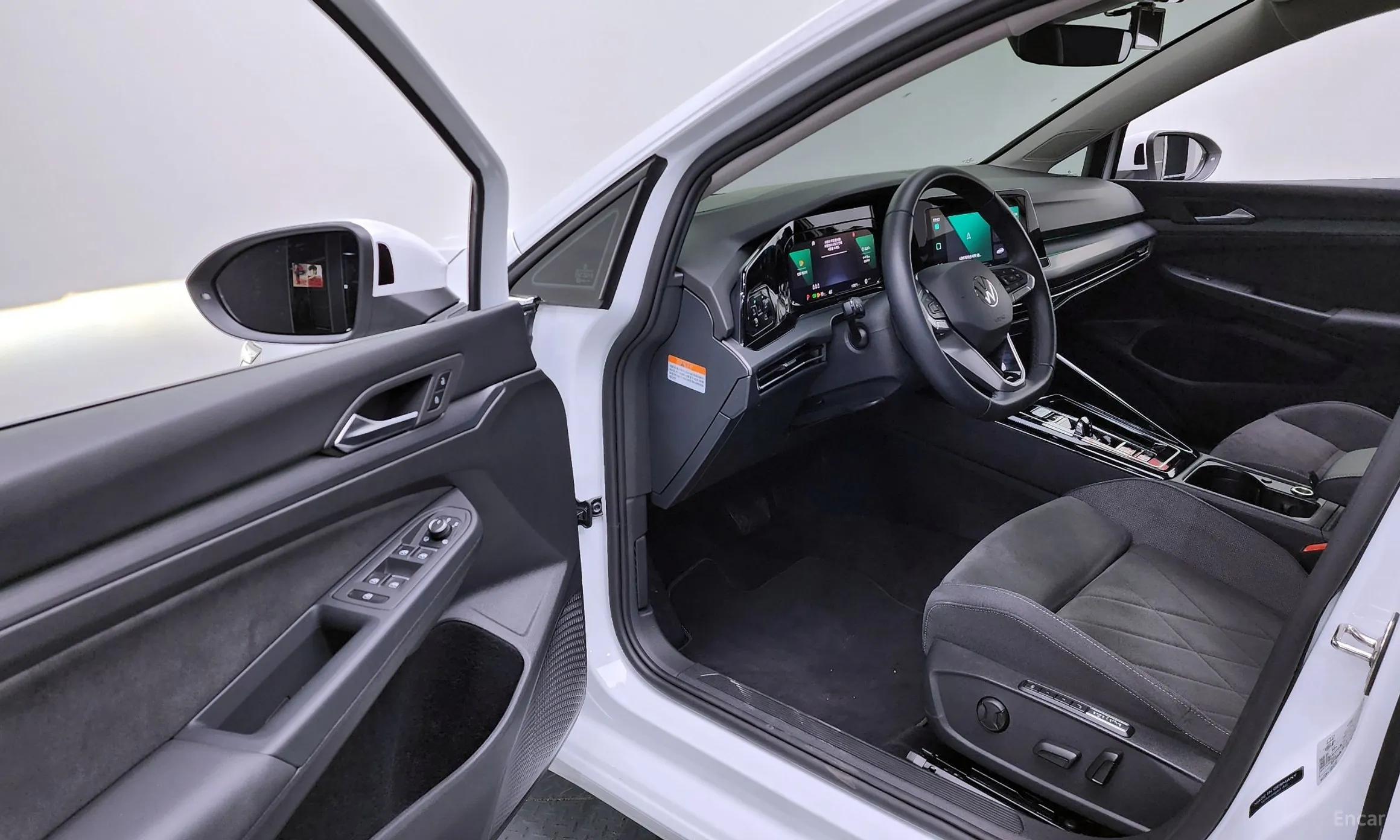 Volkswagen Golf 8th Generation превью 10